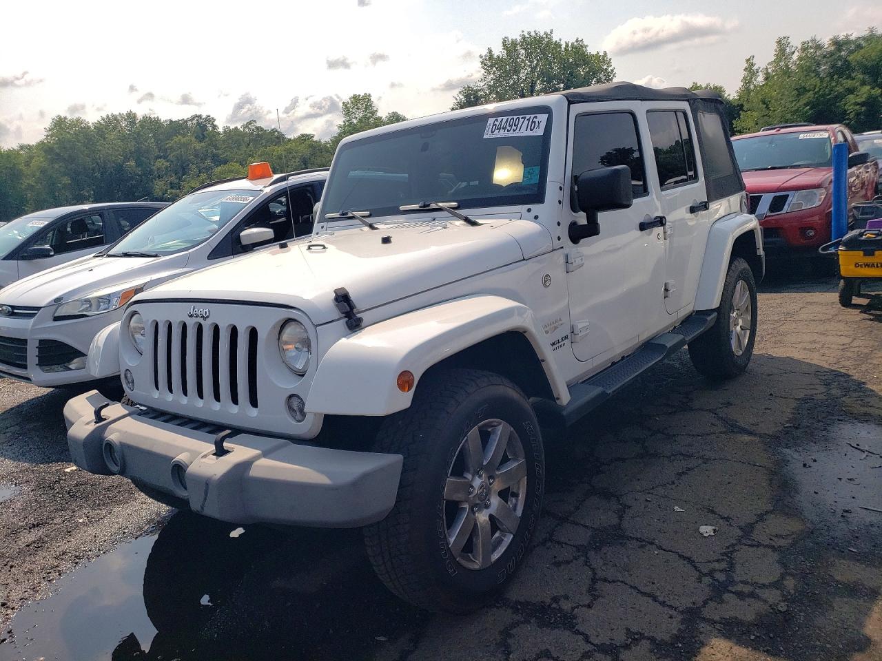 2015 Jeep Wrangler Unlimited Sahara White vin: 1C4BJWEG7FL760447