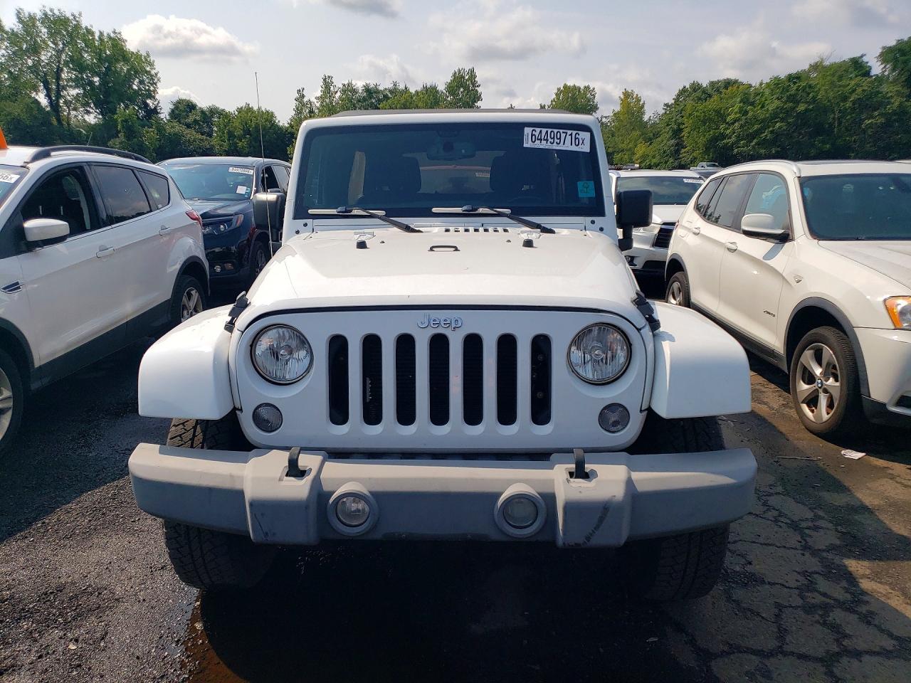 2015 Jeep Wrangler Unlimited Sahara White vin: 1C4BJWEG7FL760447