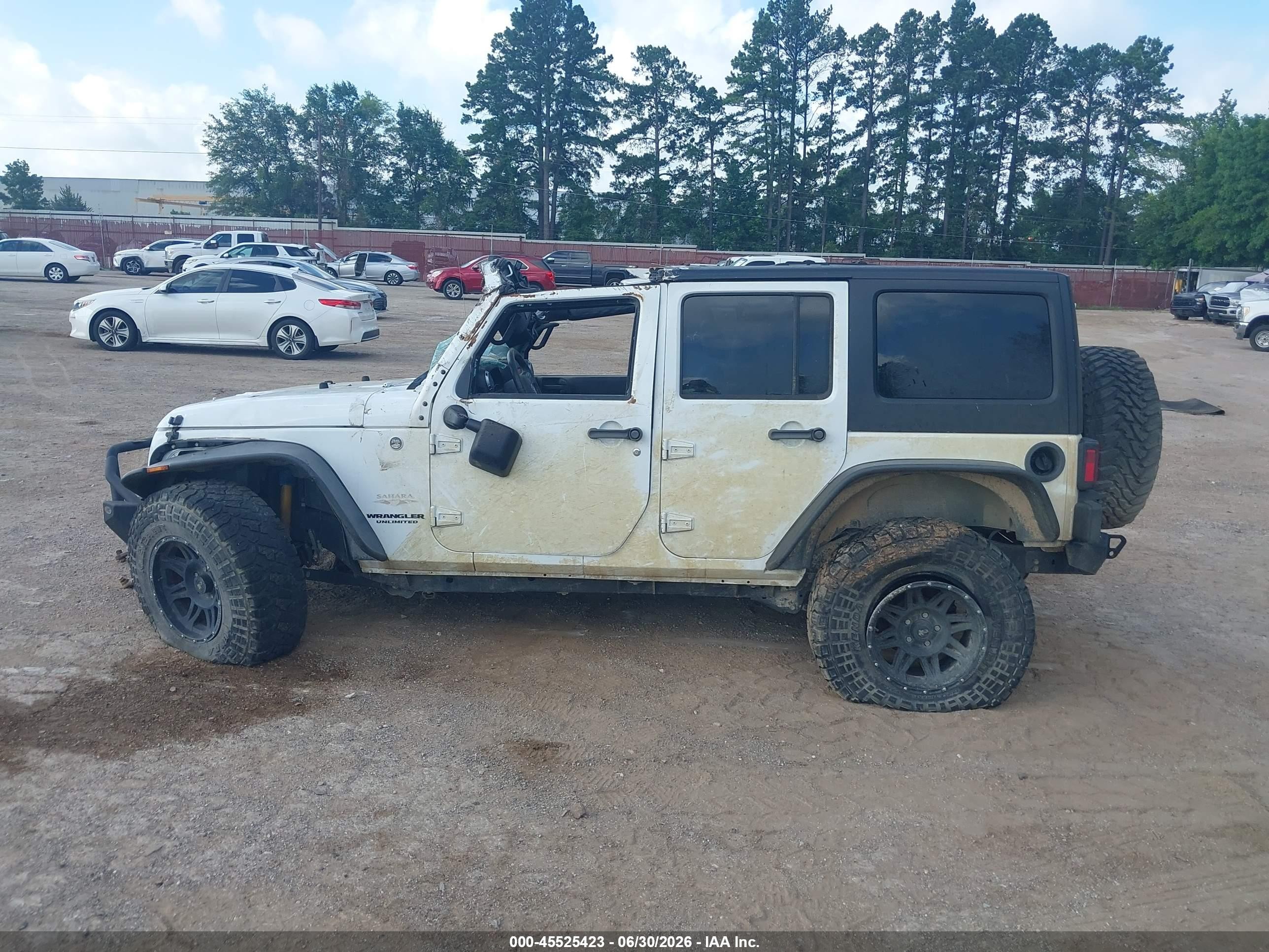 2015 Jeep Wrangler Unlimited Sahara Белый vin: 1C4BJWEG7FL774610