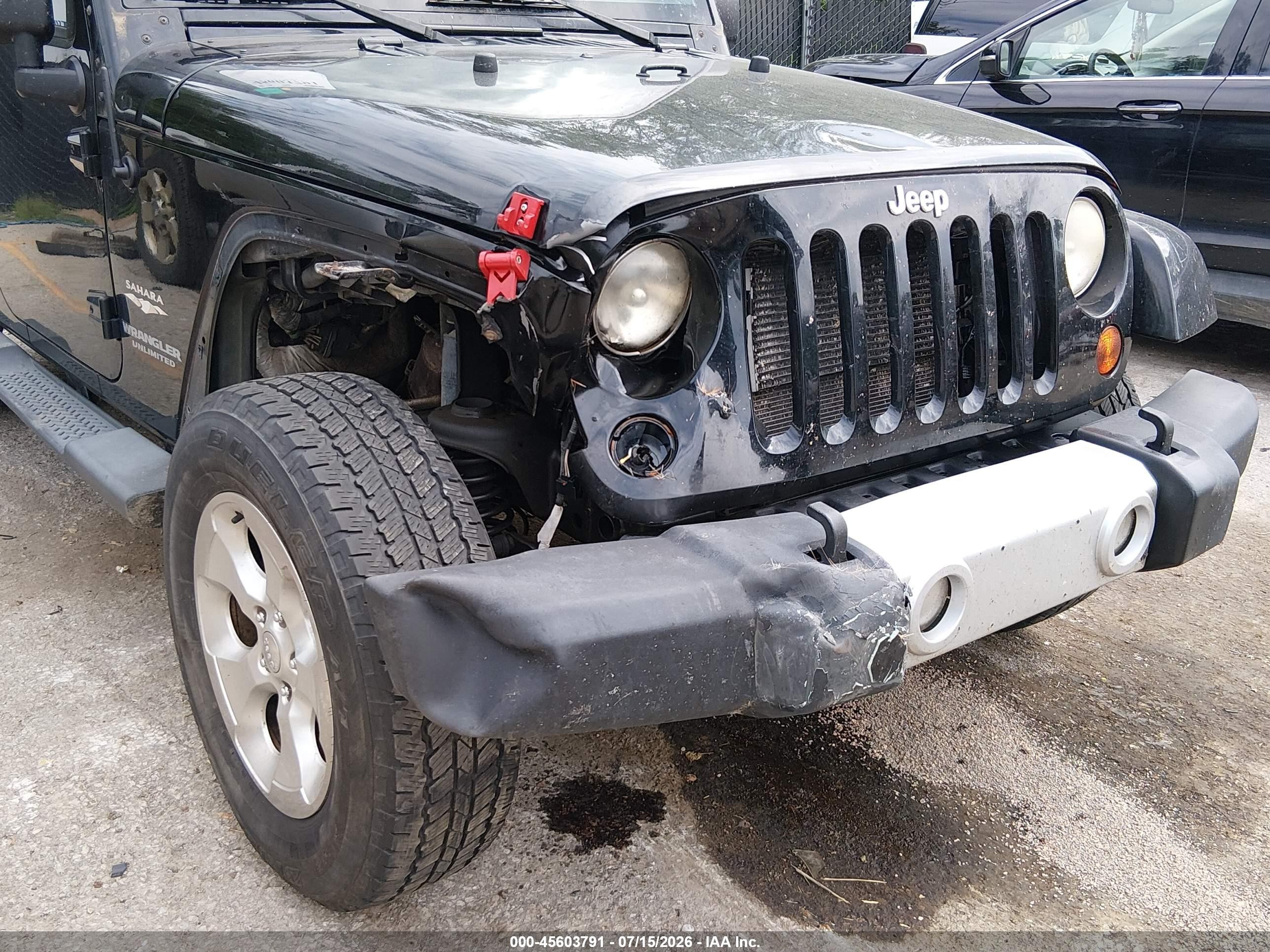 2012 Jeep Wrangler Unlimited Sahara Black vin: 1C4BJWEG8CL104012