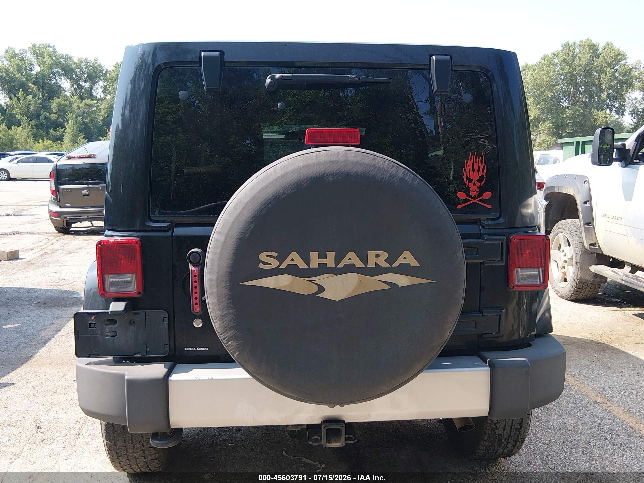 2012 Jeep Wrangler Unlimited Sahara Black vin: 1C4BJWEG8CL104012