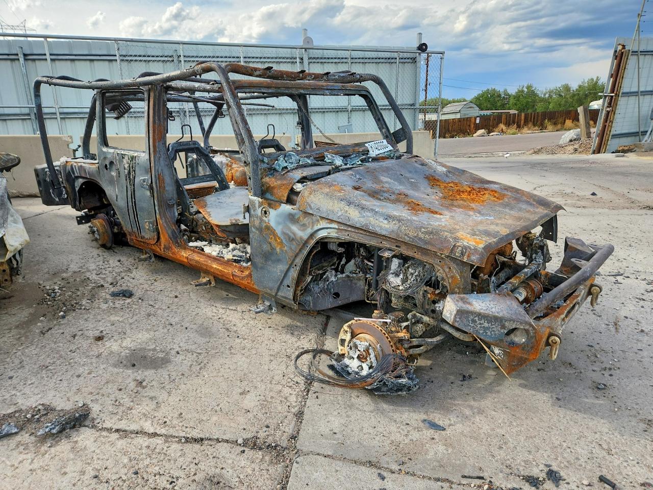 2012 Jeep Wrangler Unlimited Sahara Burn vin: 1C4BJWEG8CL106942