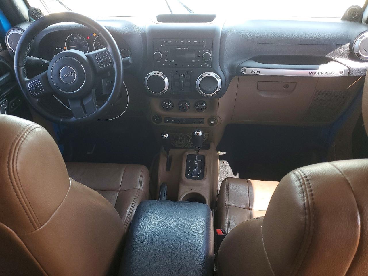 2012 Jeep Wrangler Unlimited Sahara Blue vin: 1C4BJWEG8CL131503
