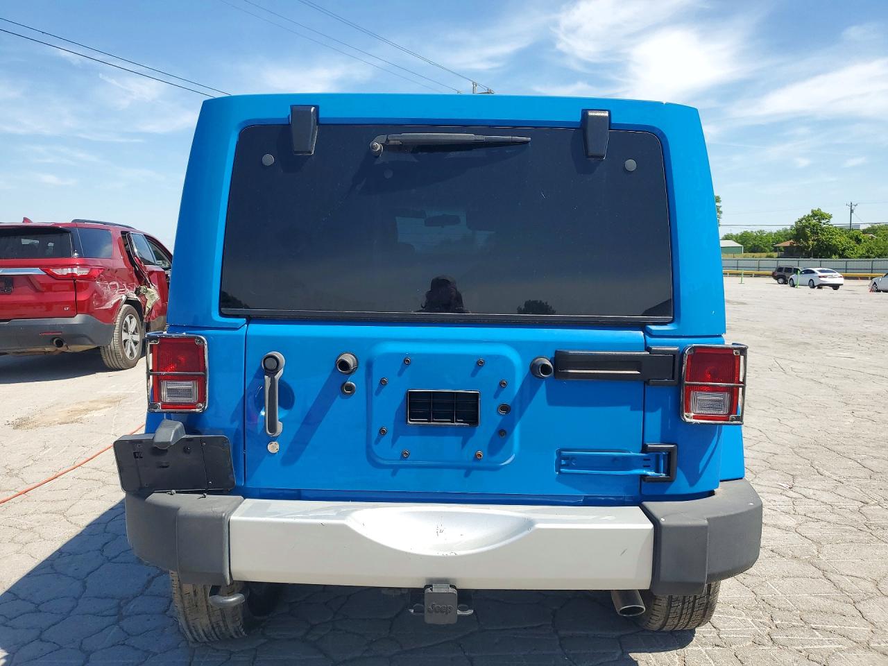 2012 Jeep Wrangler Unlimited Sahara Blue vin: 1C4BJWEG8CL131503
