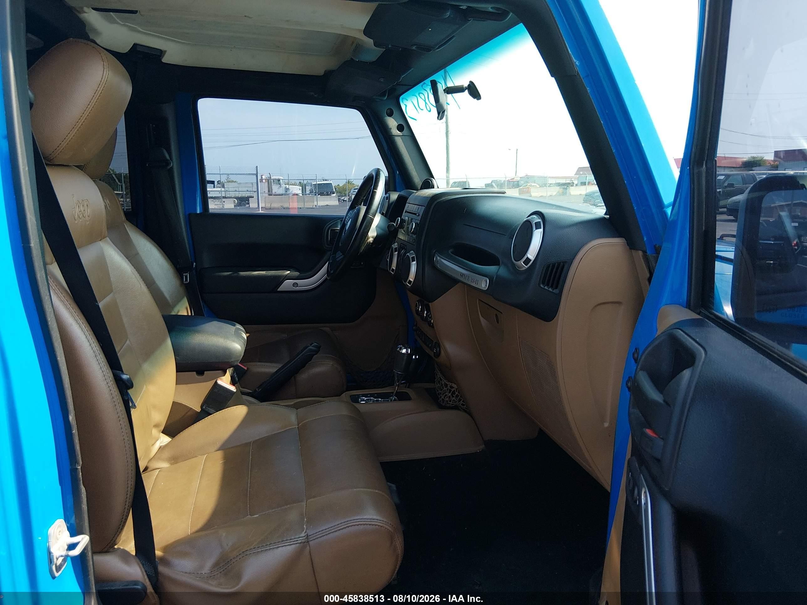2012 Jeep Wrangler Unlimited Sahara Blue vin: 1C4BJWEG8CL131503