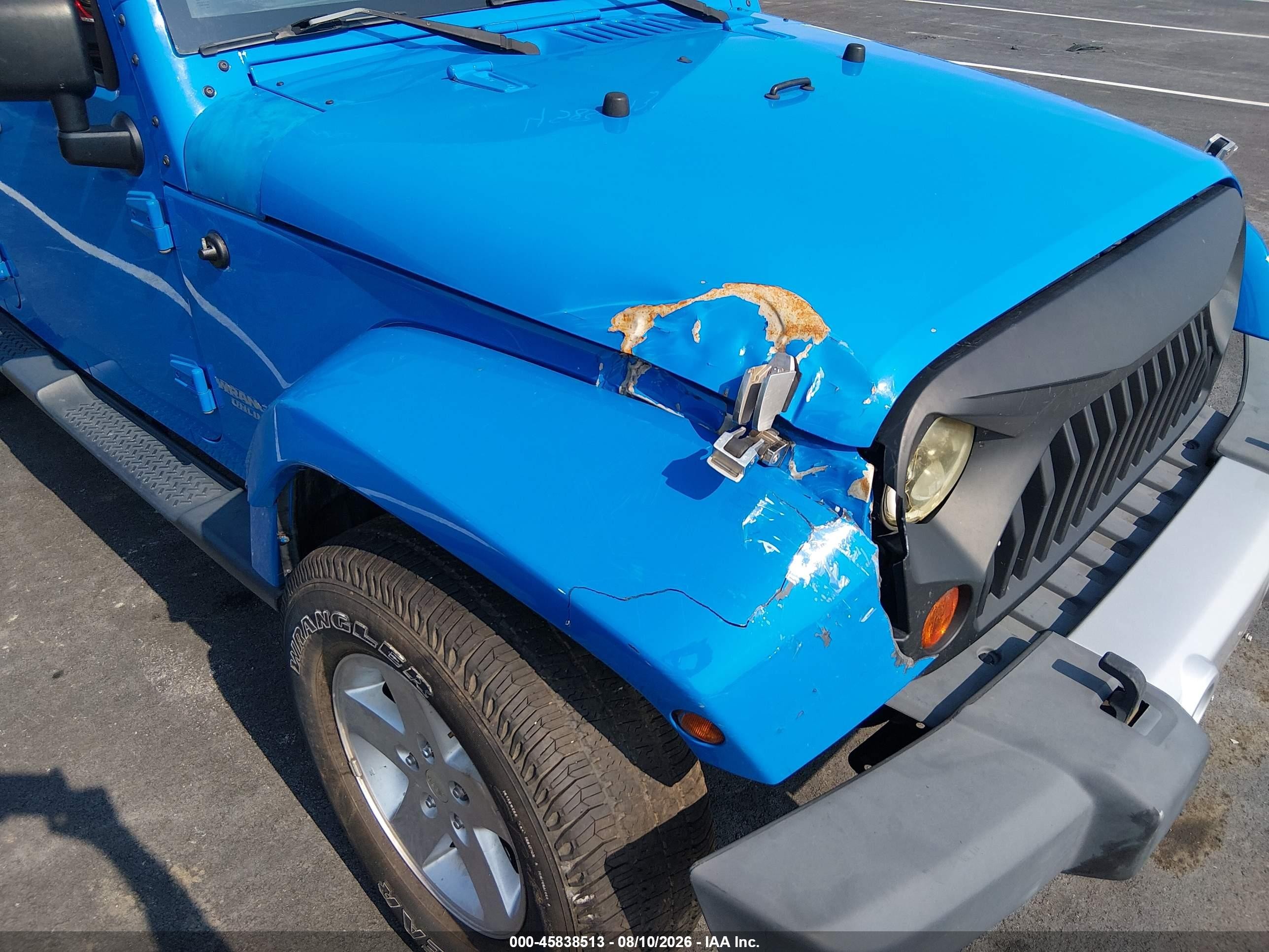 2012 Jeep Wrangler Unlimited Sahara Blue vin: 1C4BJWEG8CL131503