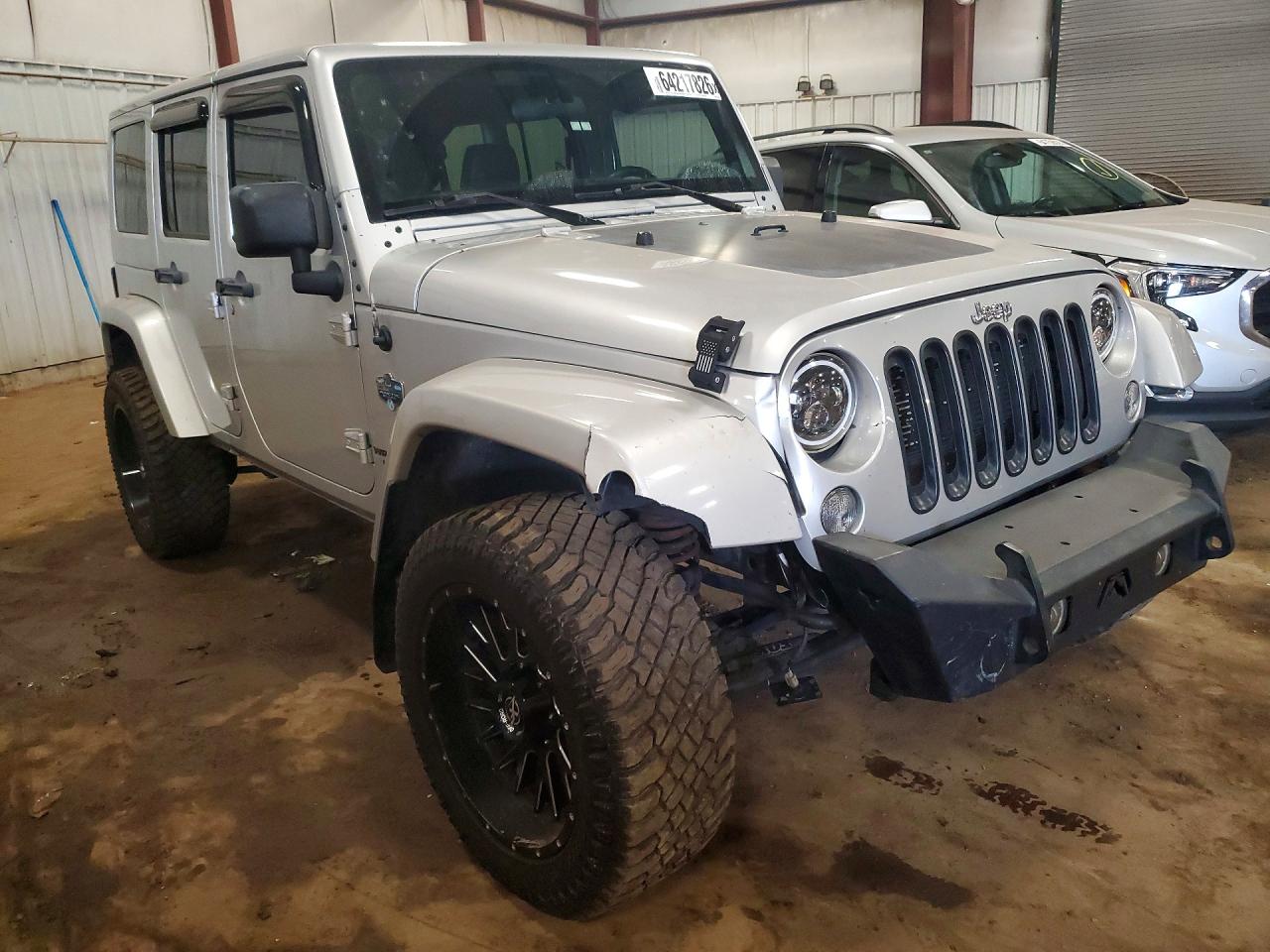 2012 Jeep Wrangler Unlimited Sahara White vin: 1C4BJWEG8CL195024
