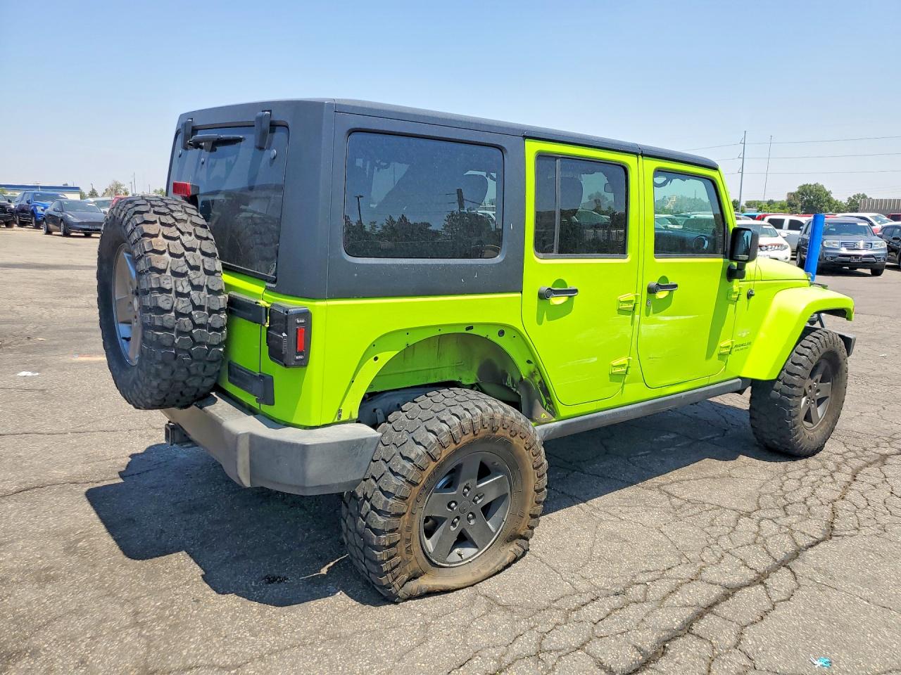2012 Jeep Wrangler Unlimited Sahara Green vin: 1C4BJWEG8CL236977