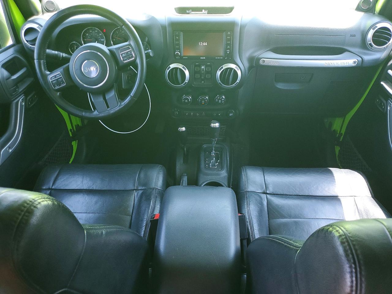 2012 Jeep Wrangler Unlimited Sahara Green vin: 1C4BJWEG8CL236977
