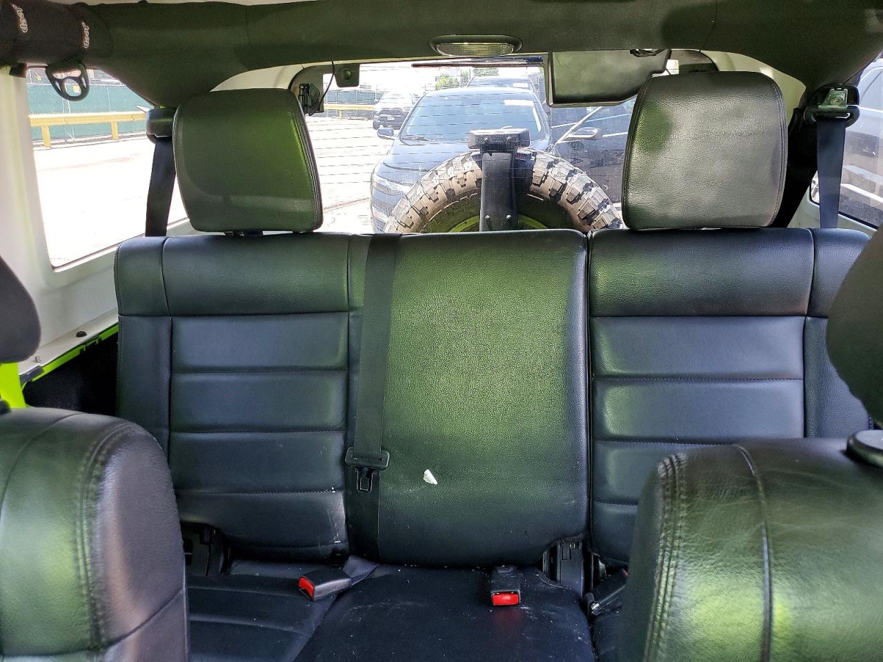 2012 Jeep Wrangler Unlimited Sahara Green vin: 1C4BJWEG8CL236977