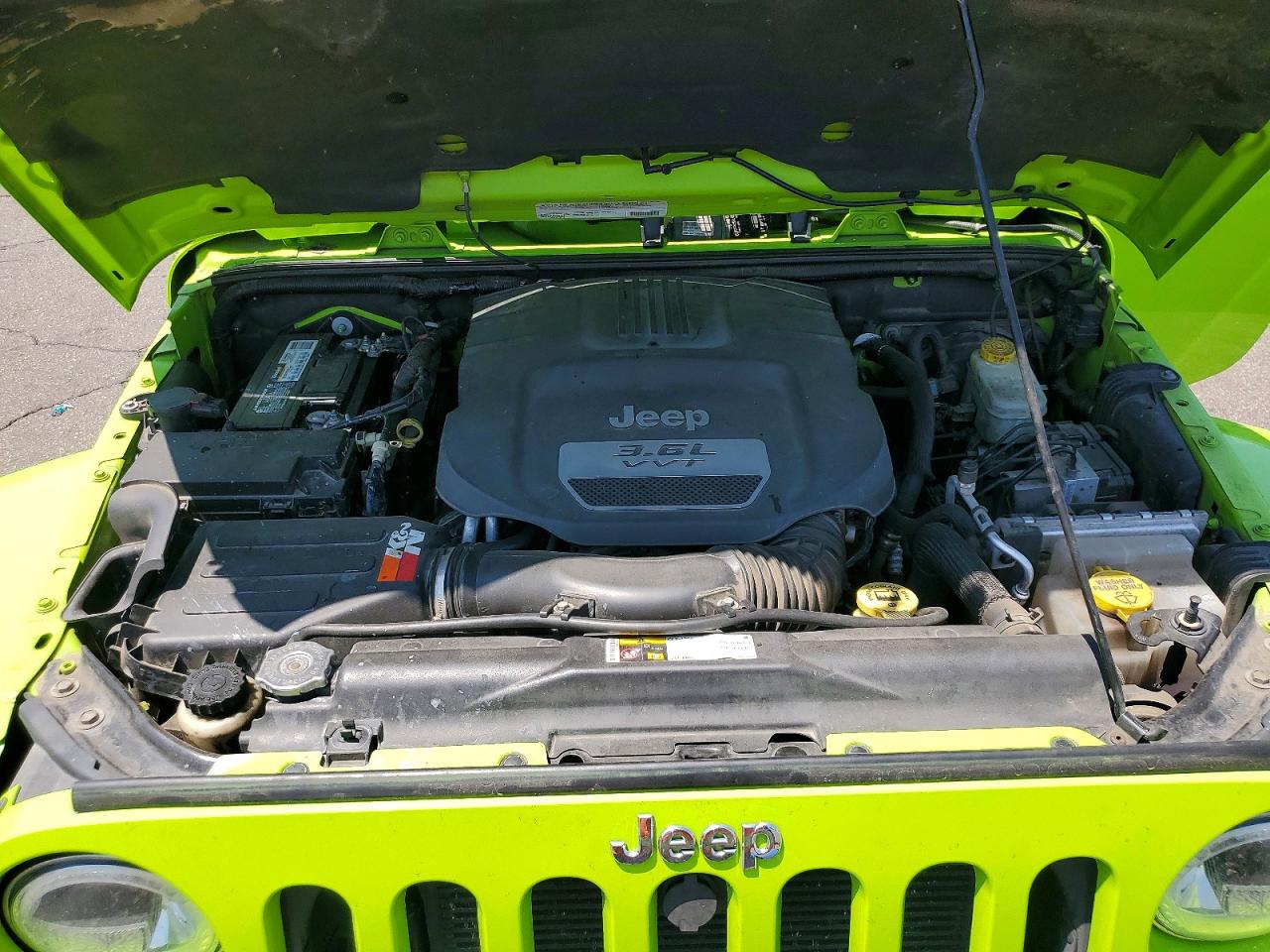2012 Jeep Wrangler Unlimited Sahara Green vin: 1C4BJWEG8CL236977