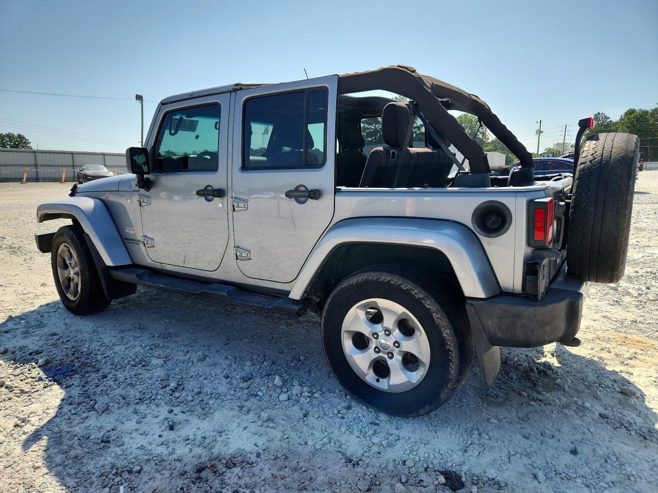 2014 Jeep Wrangler Unlimited Sahara Silver vin: 1C4BJWEG8EL220166