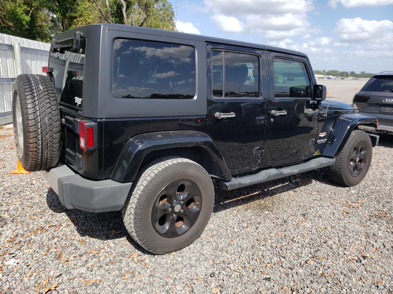 2014 Jeep Wrangler Unlimited Sahara Black vin: 1C4BJWEG8EL239834