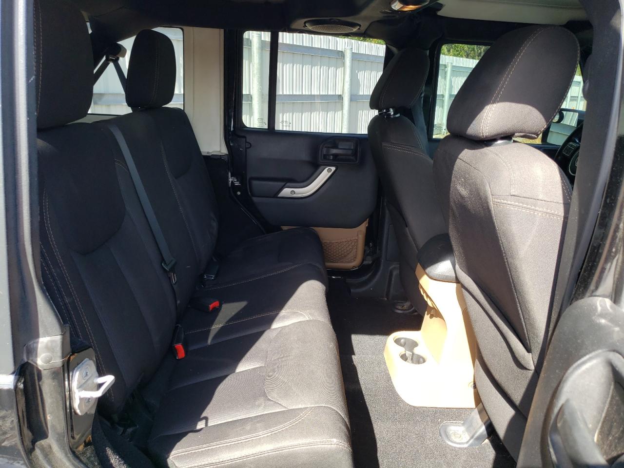 2014 Jeep Wrangler Unlimited Sahara Black vin: 1C4BJWEG8EL239834