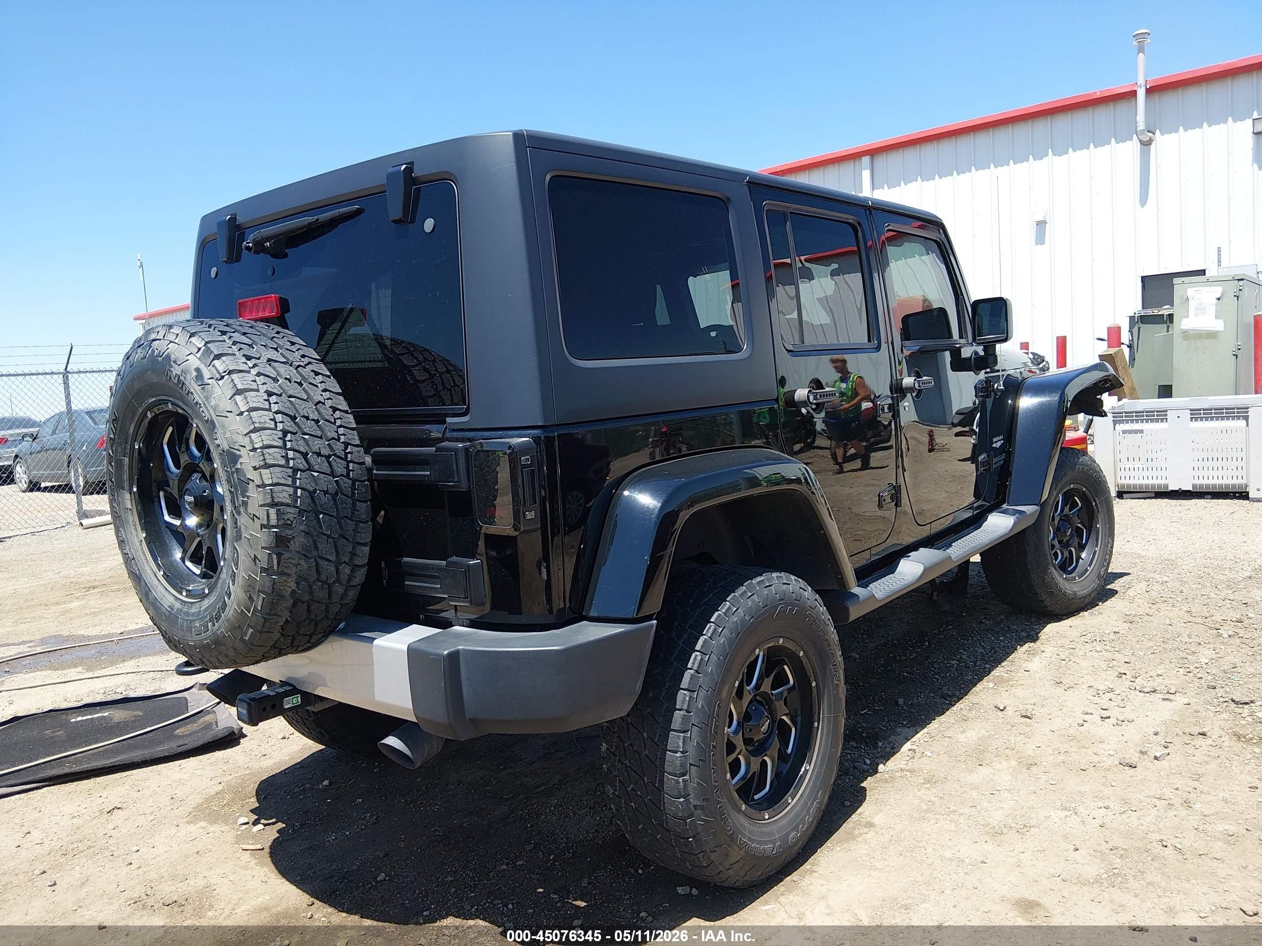 2014 Jeep Wrangler Unlimited Sahara Black vin: 1C4BJWEG8EL282067
