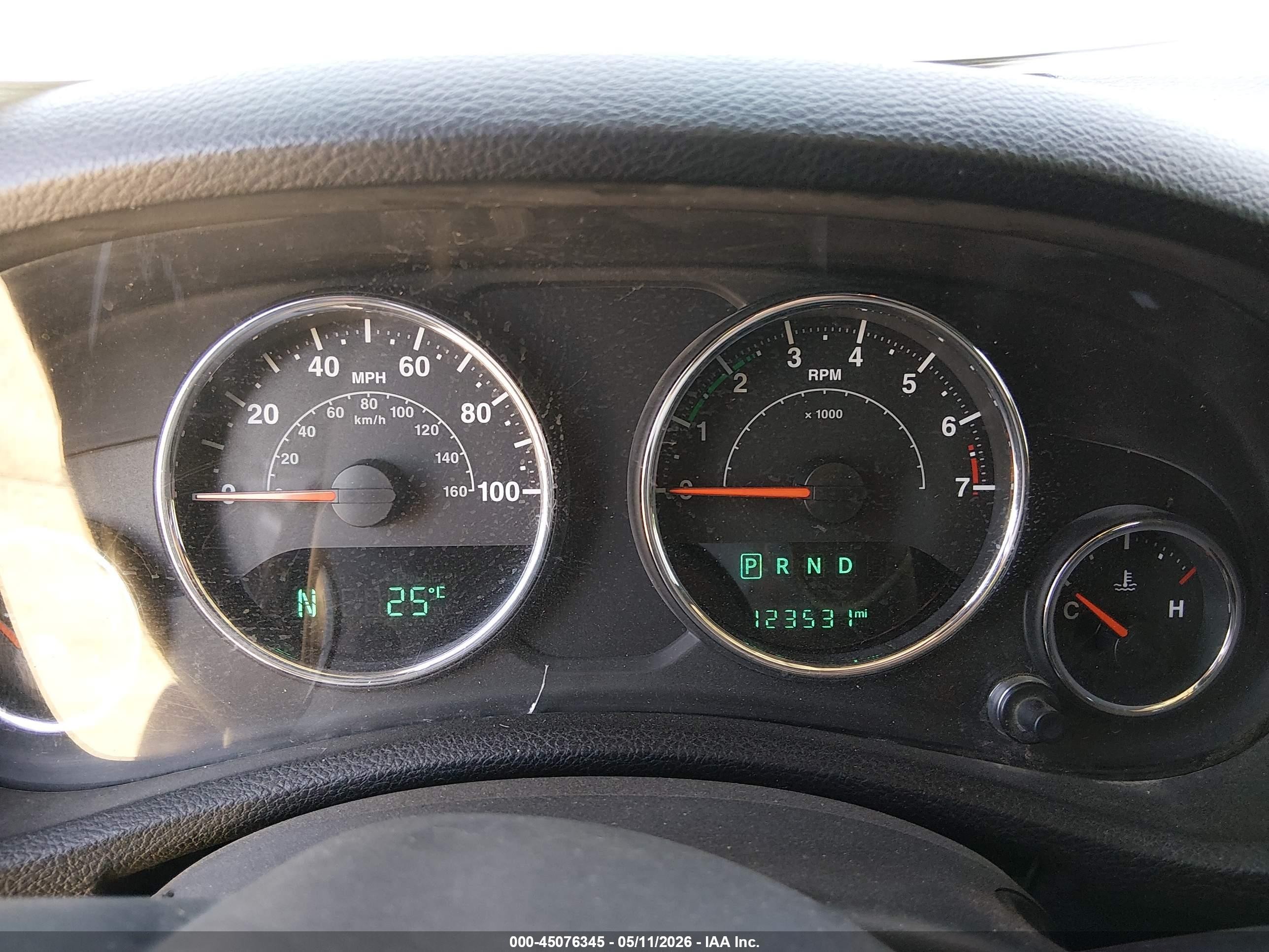 2014 Jeep Wrangler Unlimited Sahara Black vin: 1C4BJWEG8EL282067