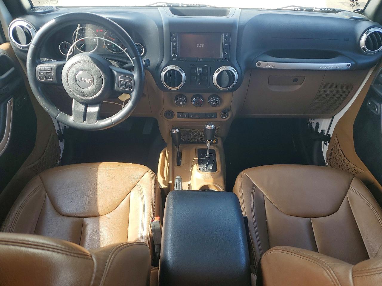 2015 Jeep Wrangler Unlimited Sahara White vin: 1C4BJWEG8FL678520