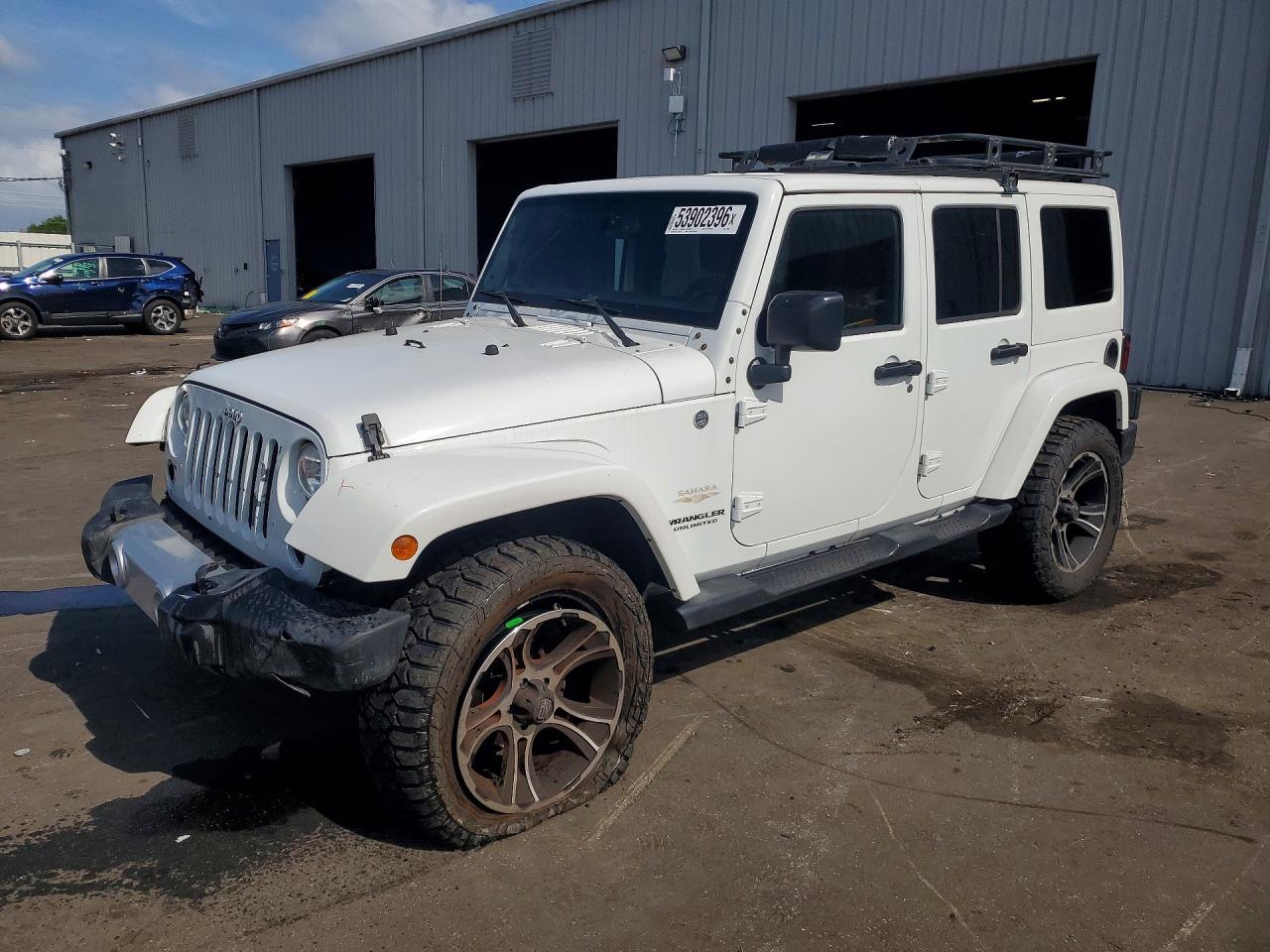 2015 Jeep Wrangler Unlimited Sahara White vin: 1C4BJWEG8FL678520