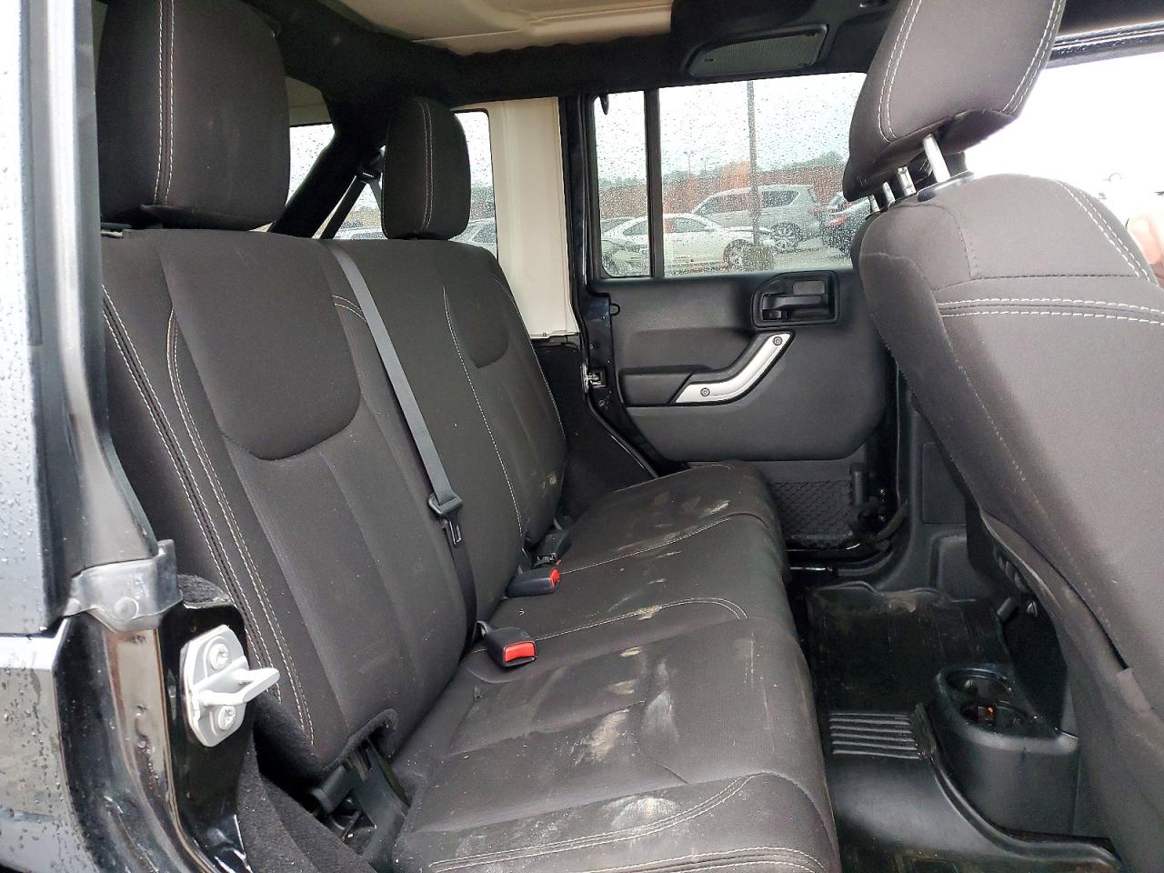 2017 Jeep Wrangler Unlimited Sahara Black vin: 1C4BJWEG8HL591073