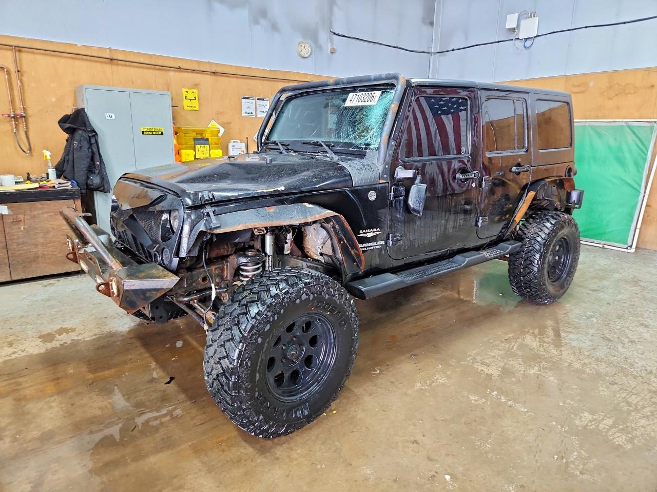 2012 Jeep Wrangler Unlimited Sahara Black vin: 1C4BJWEG9CL103208