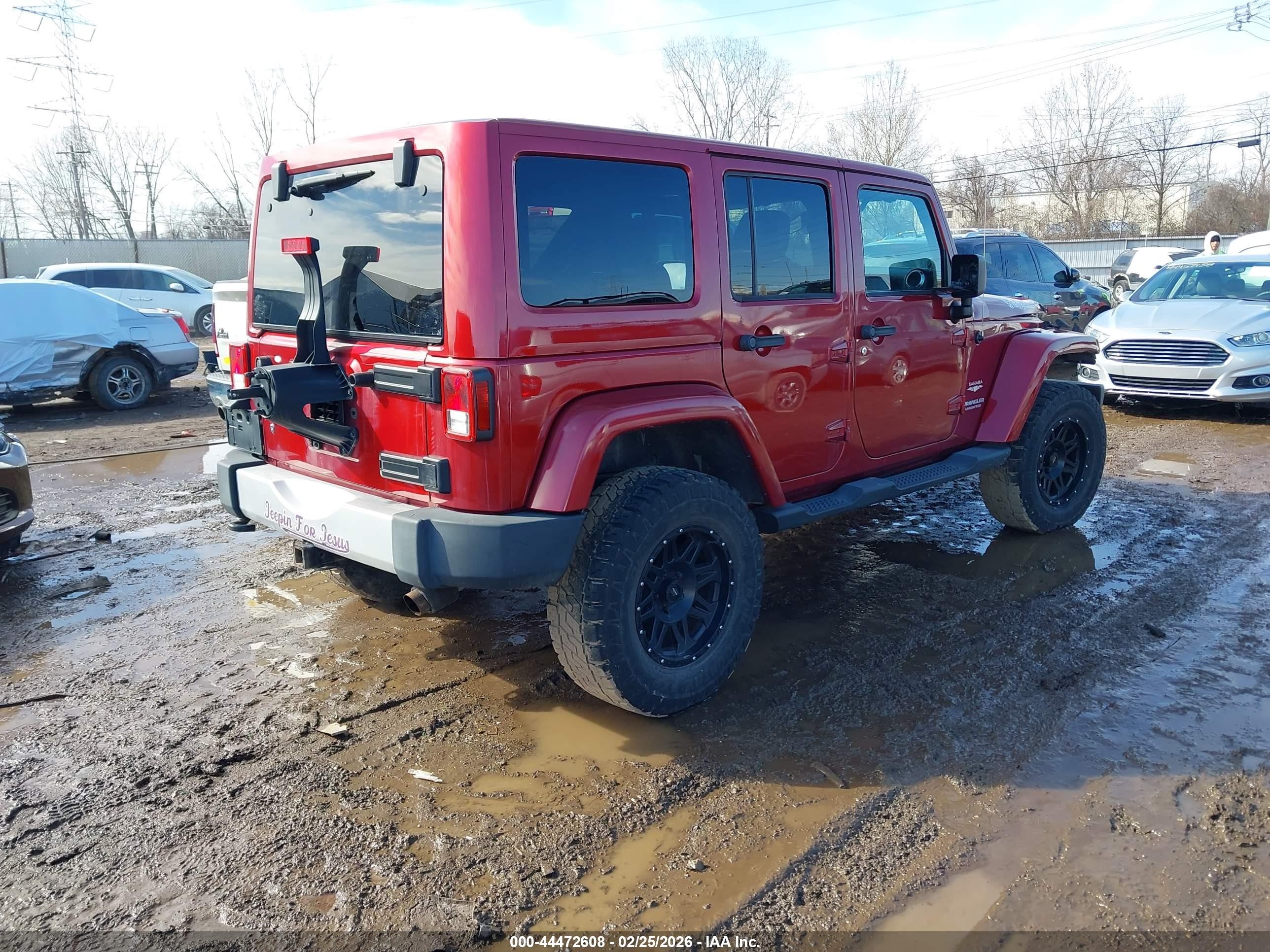 2012 Jeep Wrangler Unlimited Sahara Red vin: 1C4BJWEG9CL110997
