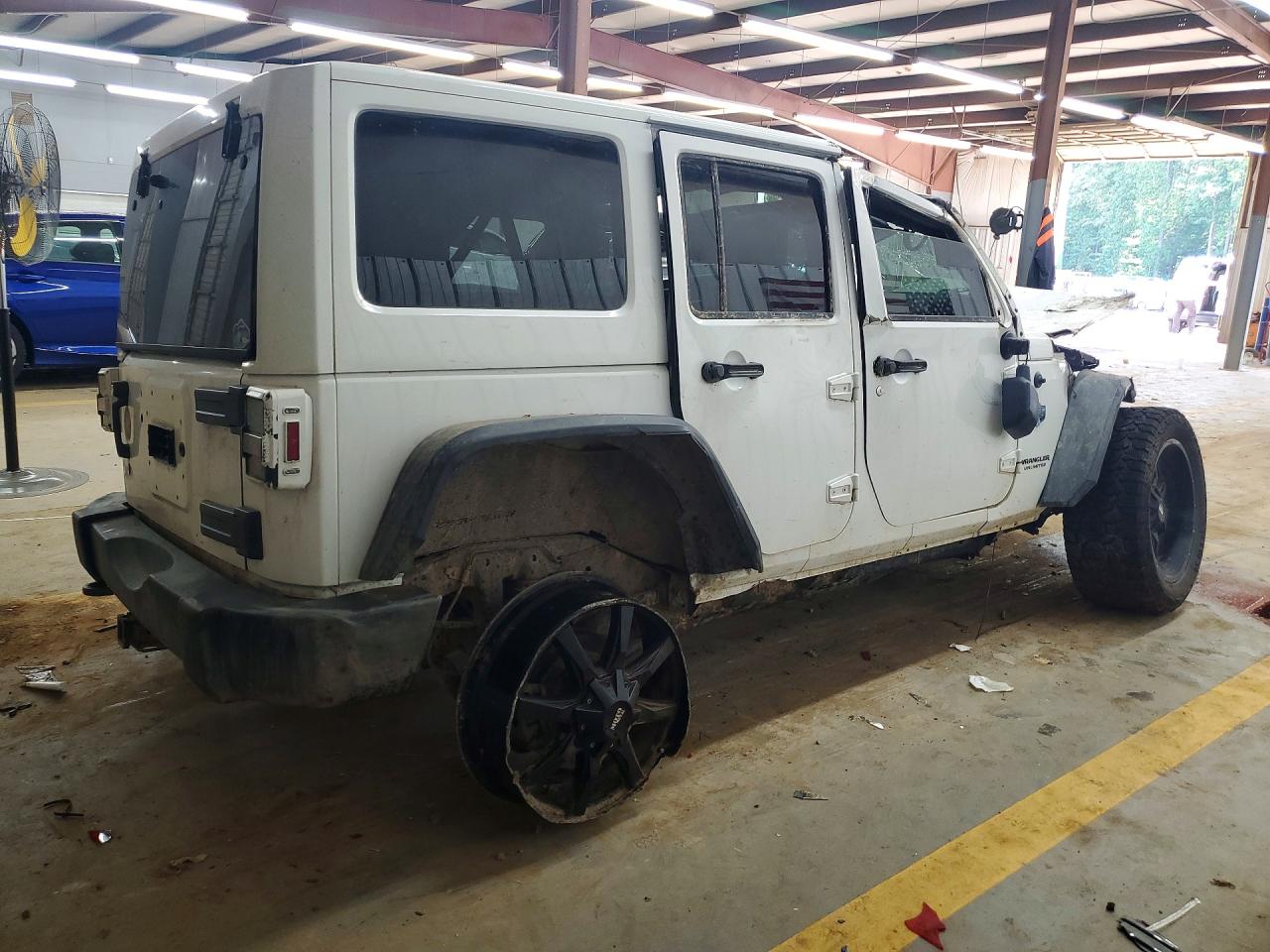 2012 Jeep Wrangler Unlimited Sahara White vin: 1C4BJWEG9CL167474