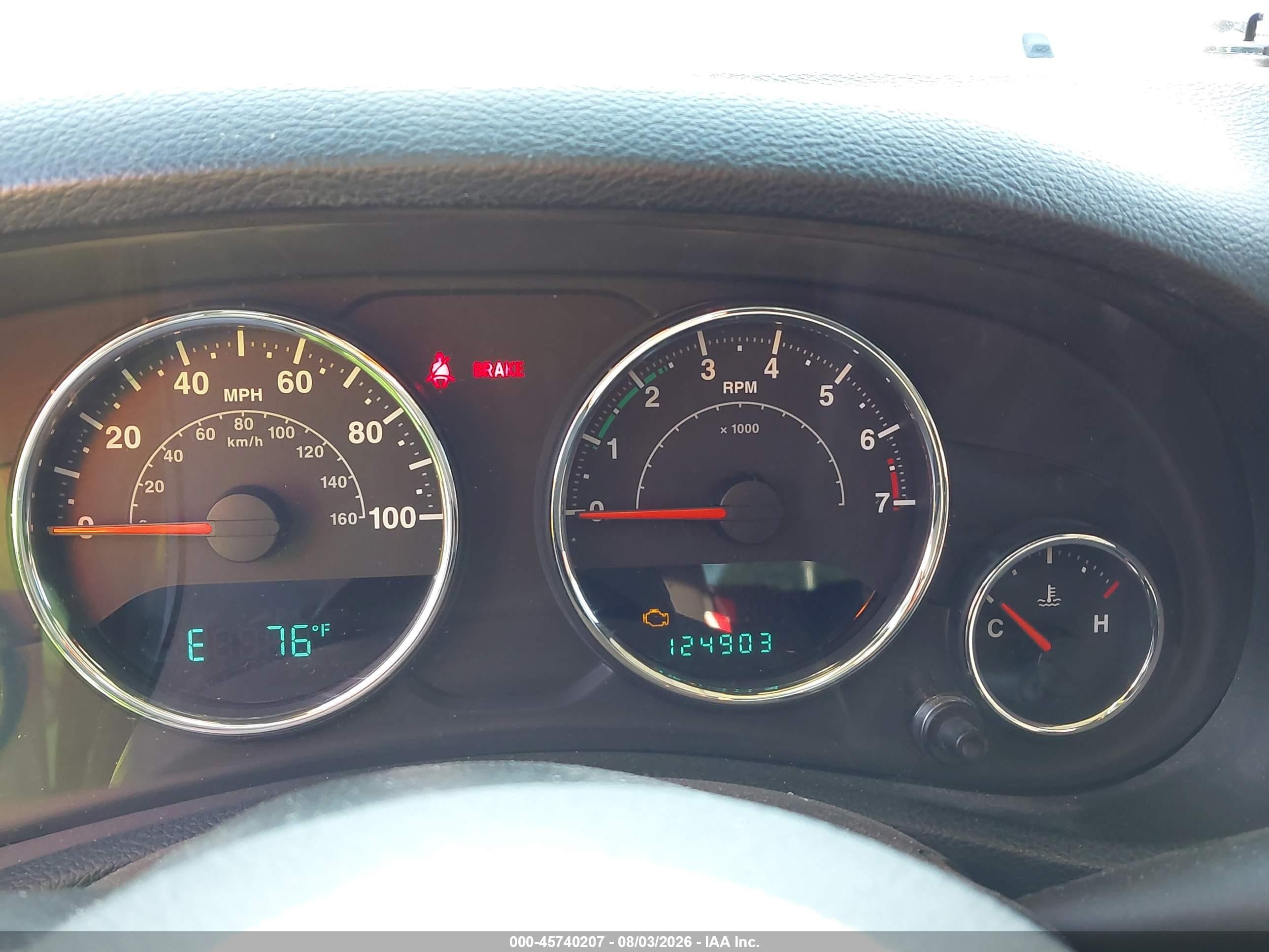 2012 Jeep Wrangler Unlimited Sahara Silver vin: 1C4BJWEG9CL178278