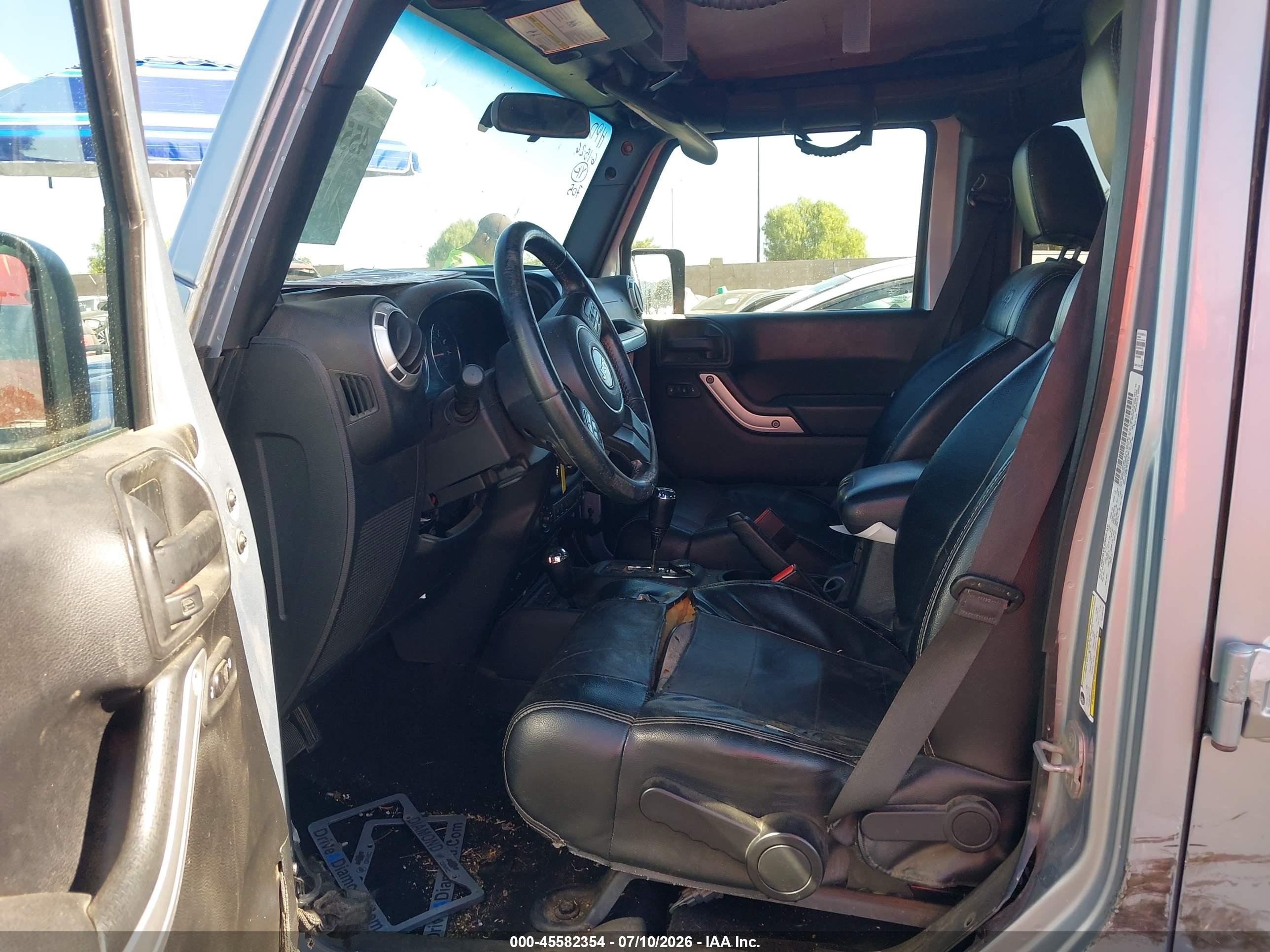 2012 Jeep Wrangler Unlimited Sahara Blue vin: 1C4BJWEG9CL230119