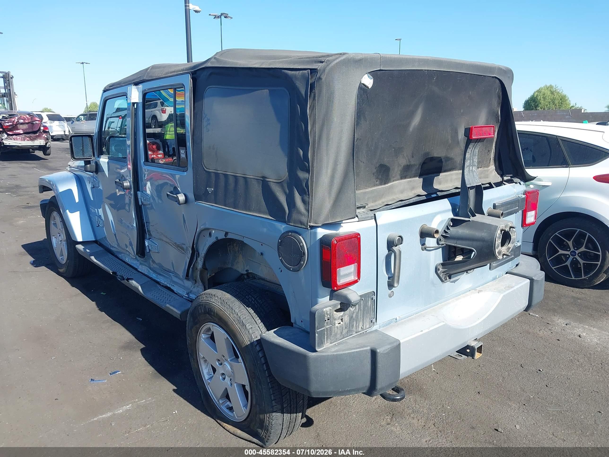 2012 Jeep Wrangler Unlimited Sahara Blue vin: 1C4BJWEG9CL230119
