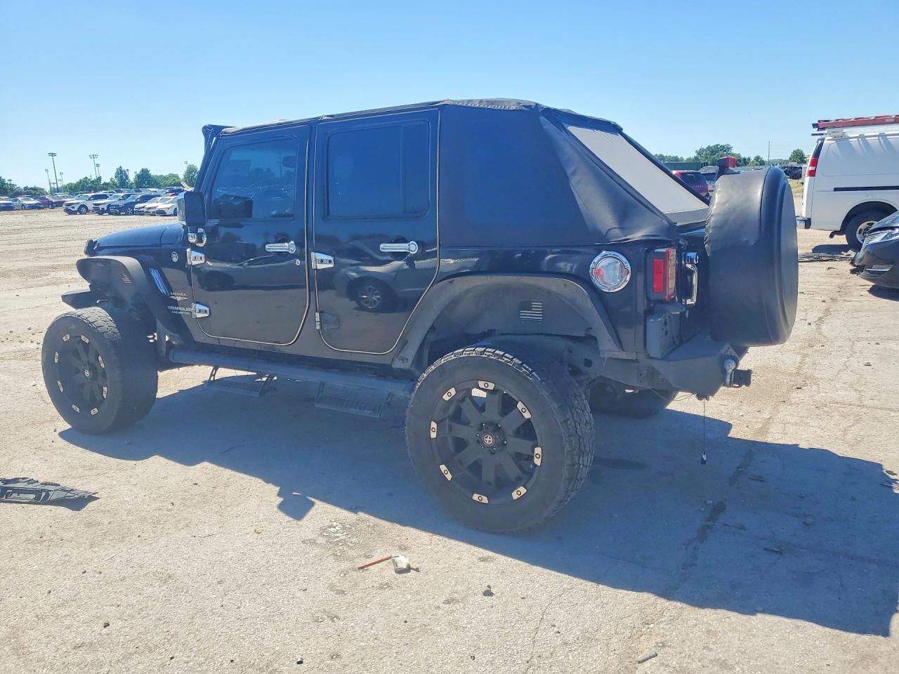 2013 Jeep Wrangler Unlimited Sahara Black vin: 1C4BJWEG9DL510253