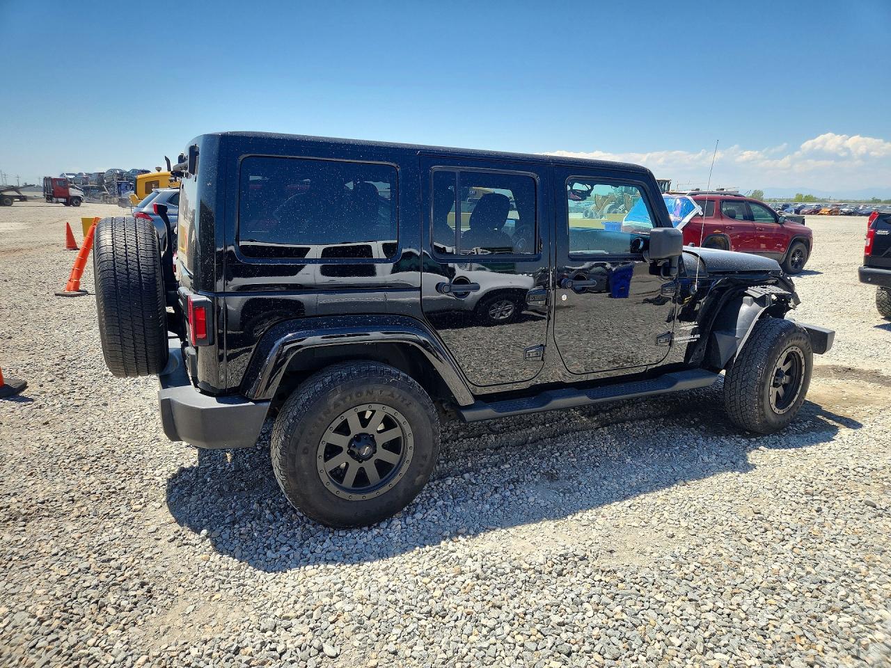 2014 Jeep Wrangler Unlimited Sahara Black vin: 1C4BJWEG9EL128242