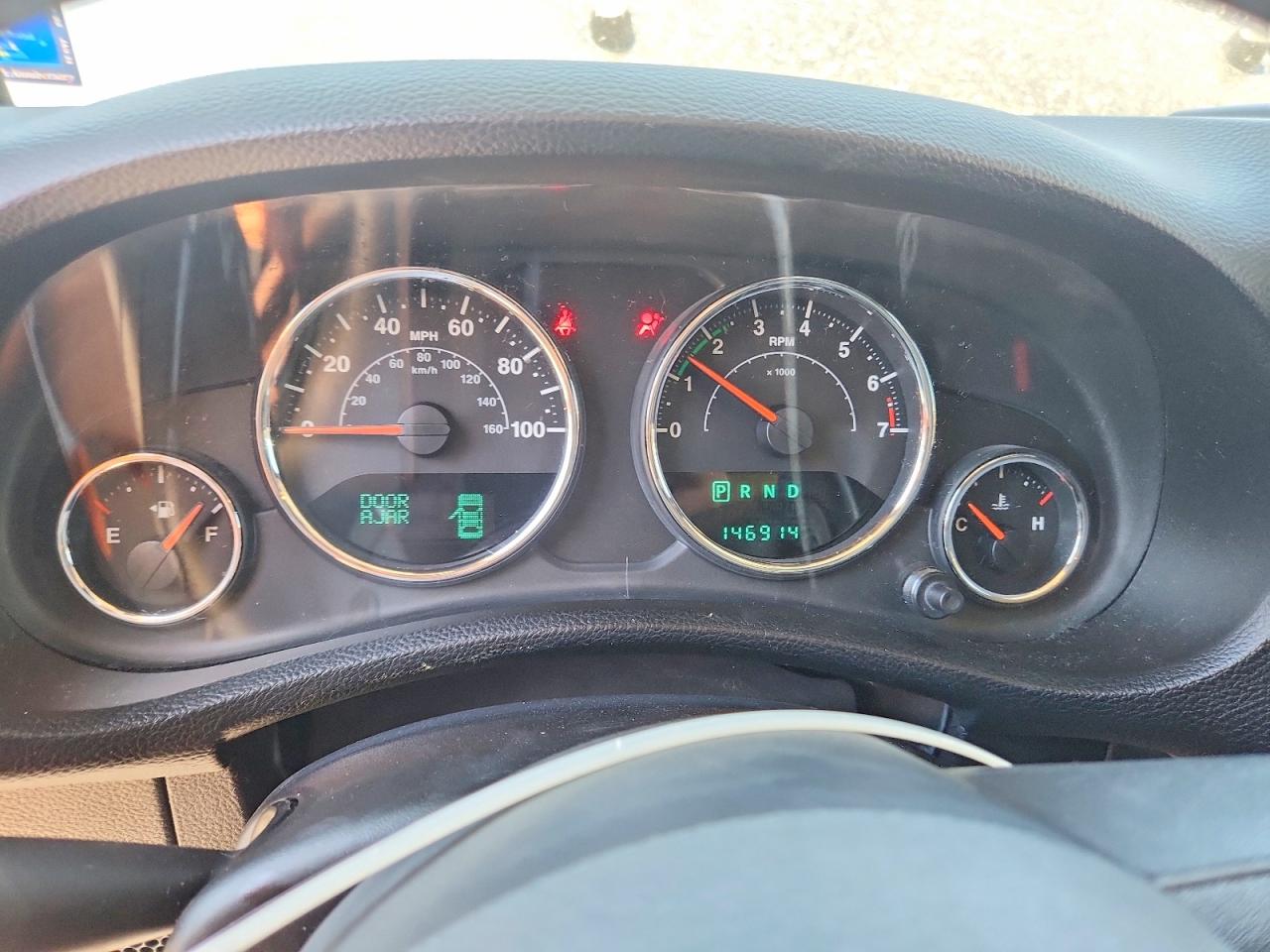 2014 Jeep Wrangler Unlimited Sahara Black vin: 1C4BJWEG9EL128242