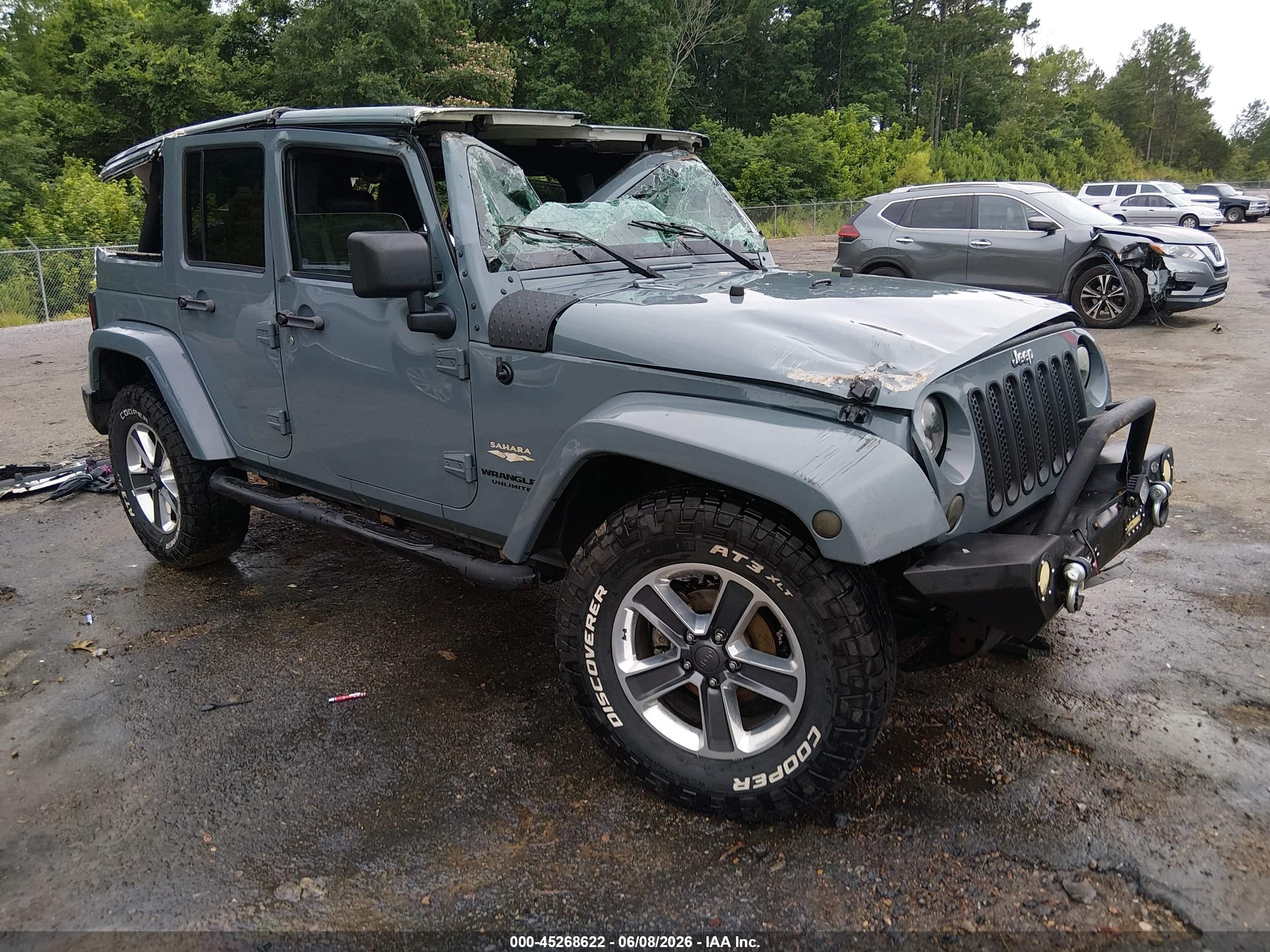 2014 Jeep Wrangler Unlimited Sahara Gray vin: 1C4BJWEG9EL209595