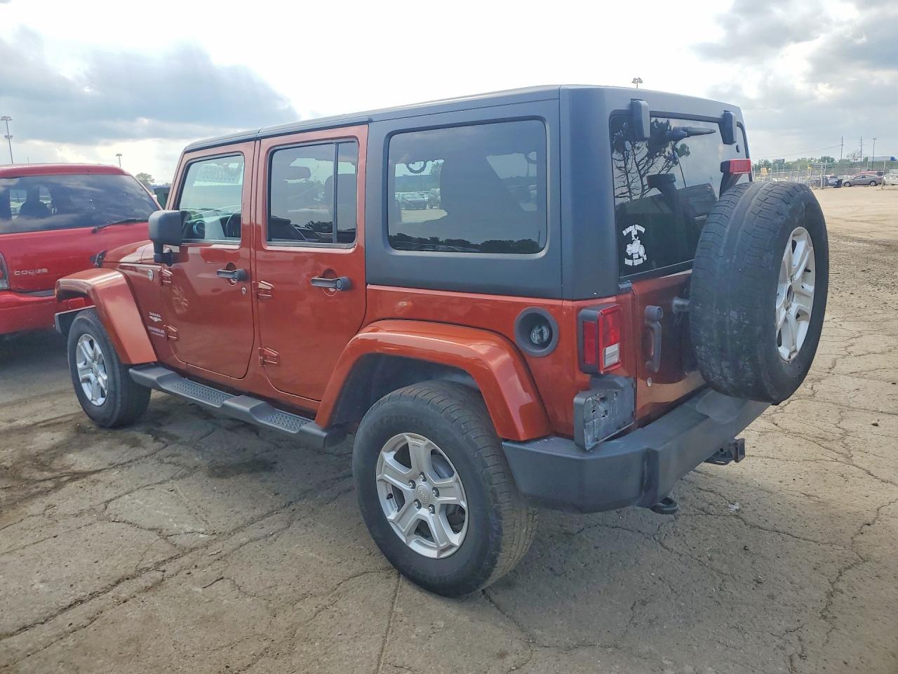 2014 Jeep Wrangler Unlimited Sahara Orange vin: 1C4BJWEG9EL261924