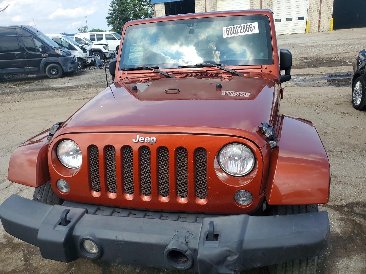 2014 Jeep Wrangler Unlimited Sahara Orange vin: 1C4BJWEG9EL261924