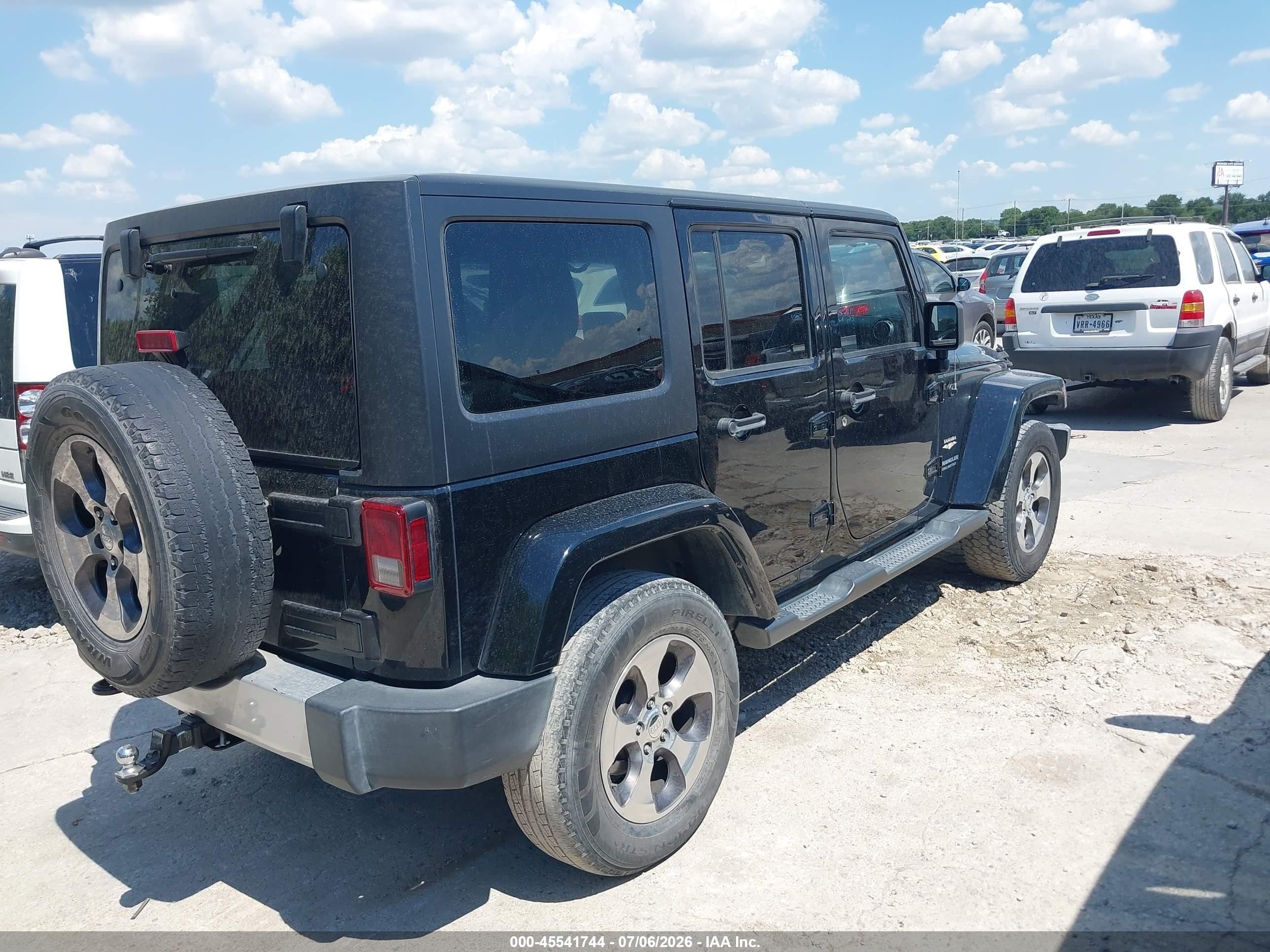 2015 Jeep Wrangler Unlimited Sahara Black vin: 1C4BJWEG9FL737512