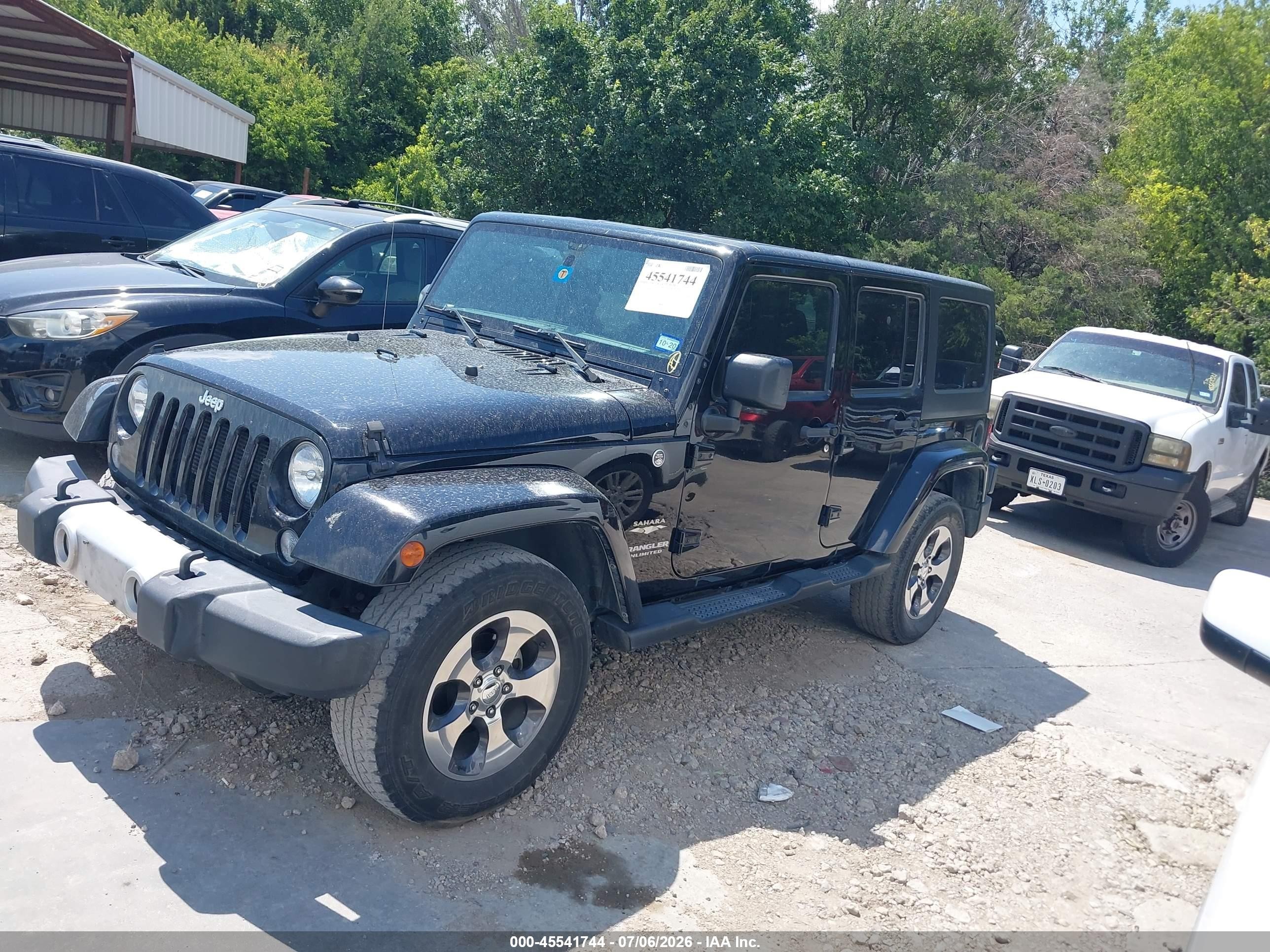 2015 Jeep Wrangler Unlimited Sahara Black vin: 1C4BJWEG9FL737512
