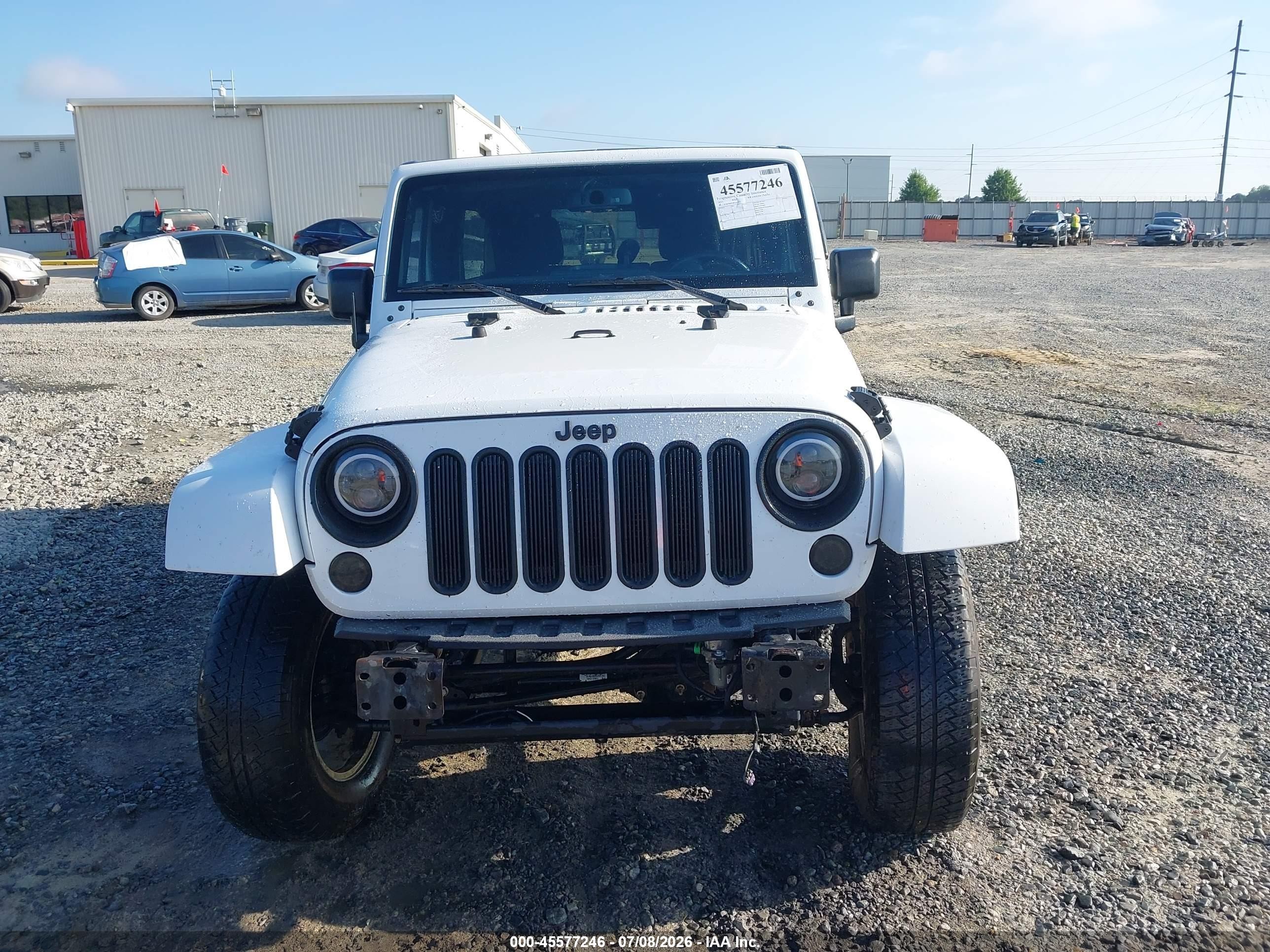 2015 Jeep Wrangler Unlimited Sahara White vin: 1C4BJWEG9FL746372