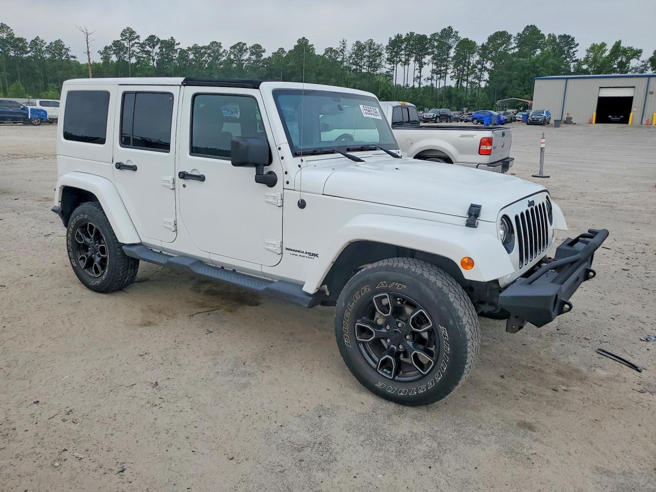 2018 Jeep Wrangler Unlimited Sahara White vin: 1C4BJWEG9JL852300