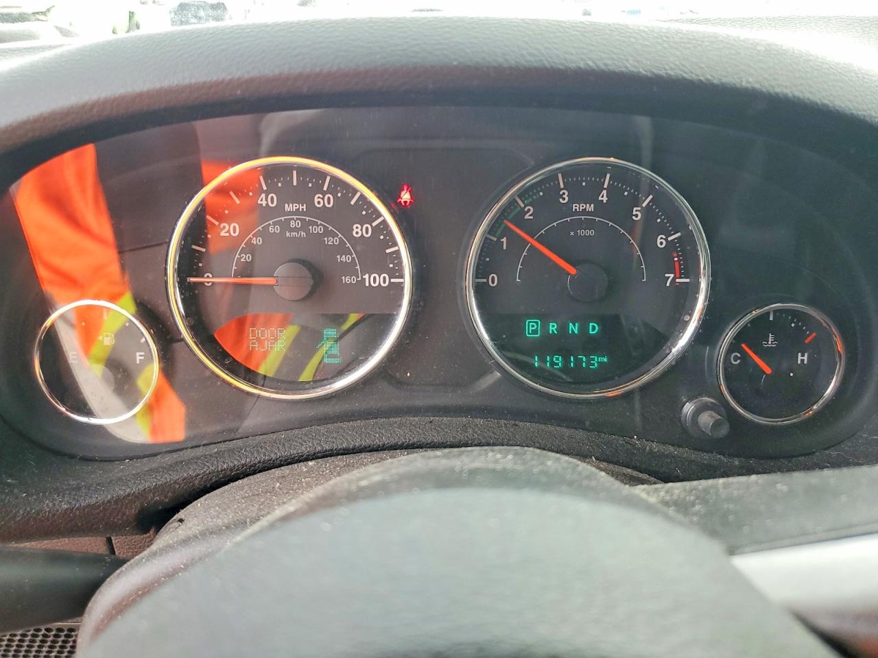2018 Jeep Wrangler Unlimited Sahara White vin: 1C4BJWEG9JL852300