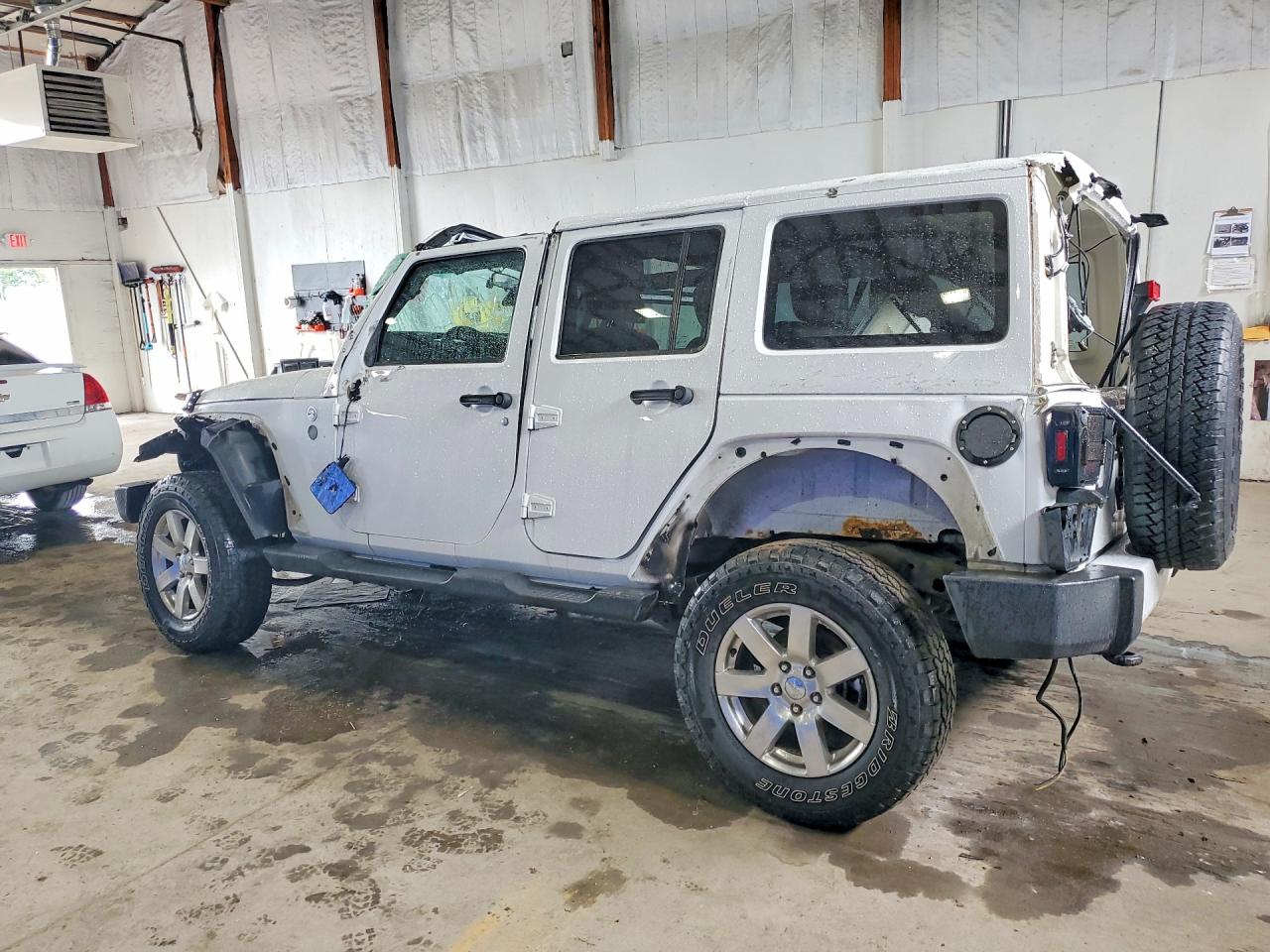 2012 Jeep Wrangler Unlimited Sahara White vin: 1C4BJWEGXCL271343