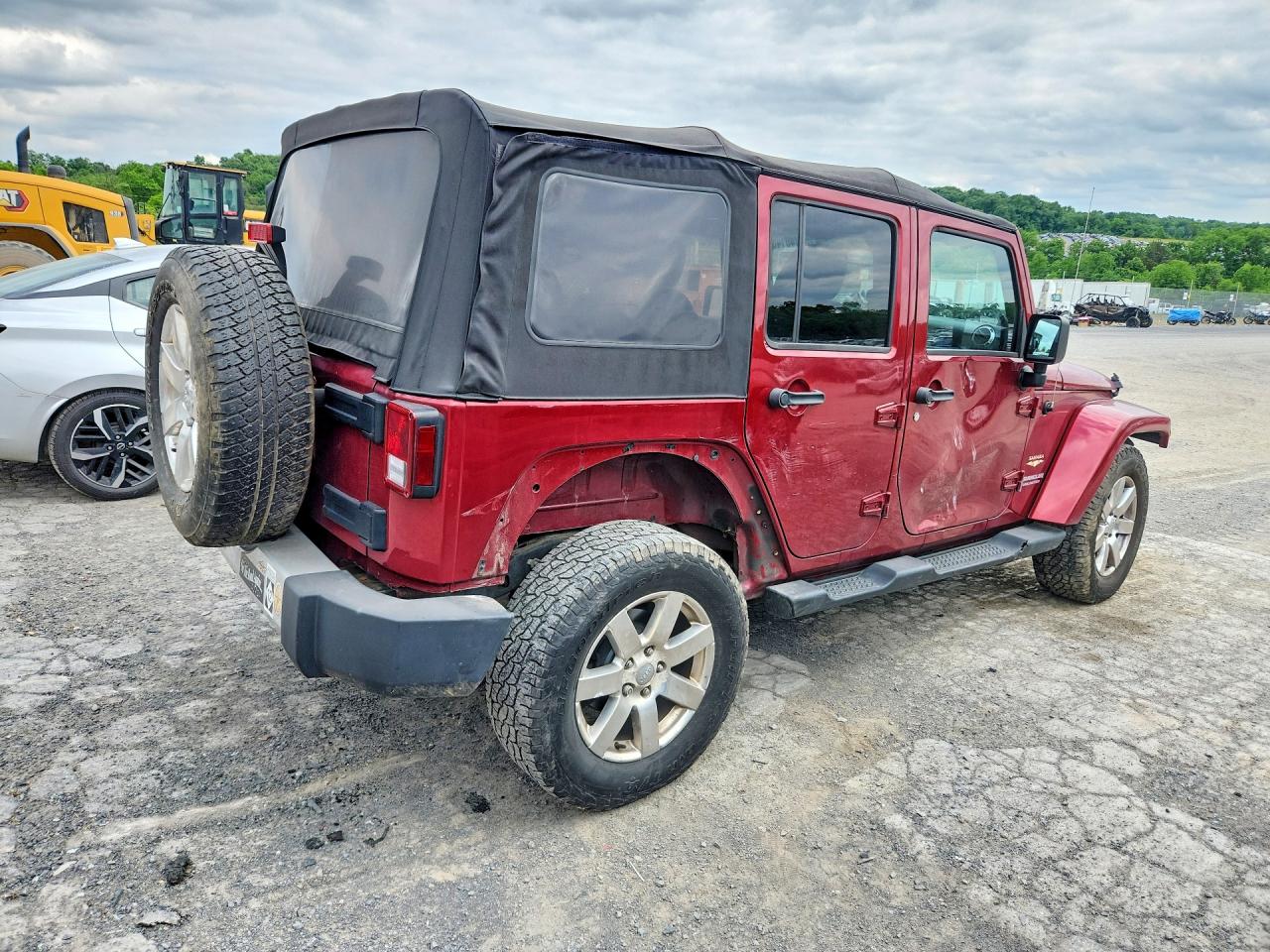 2013 Jeep Wrangler Unlimited Sahara Красный vin: 1C4BJWEGXDL537297