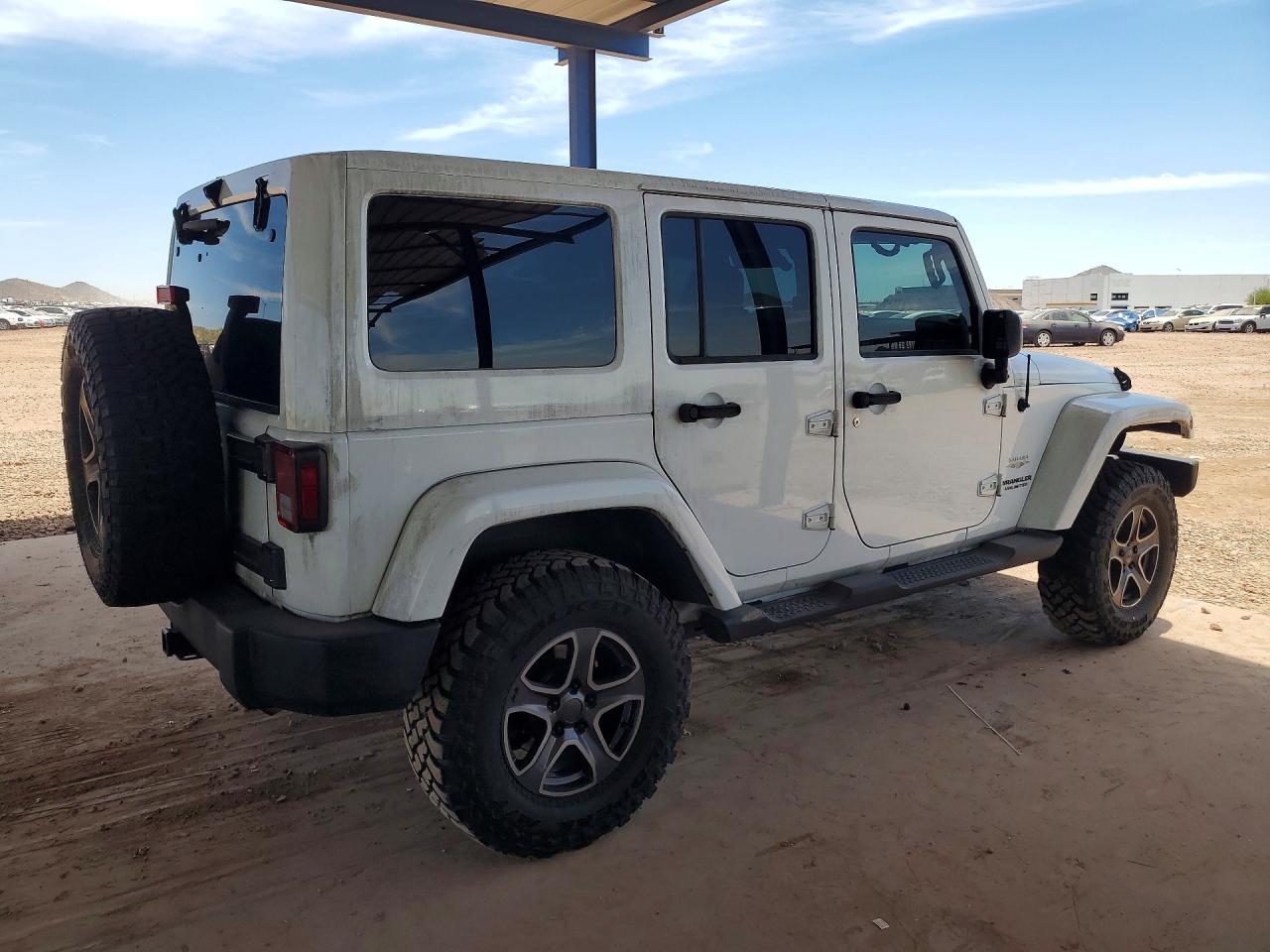 2013 Jeep Wrangler Unlimited Sahara White vin: 1C4BJWEGXDL567285
