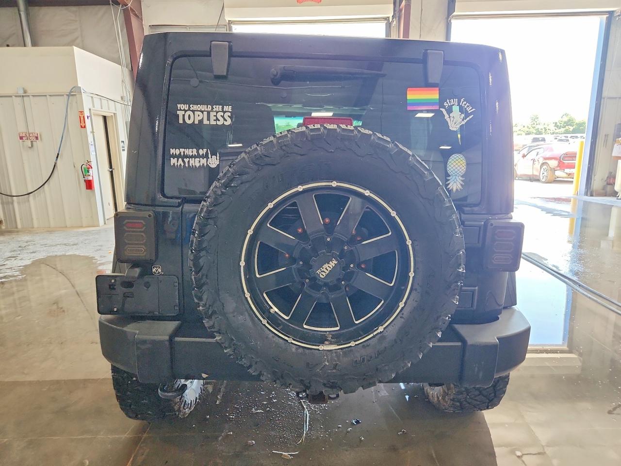 2013 Jeep Wrangler Unlimited Sahara Black vin: 1C4BJWEGXDL635505