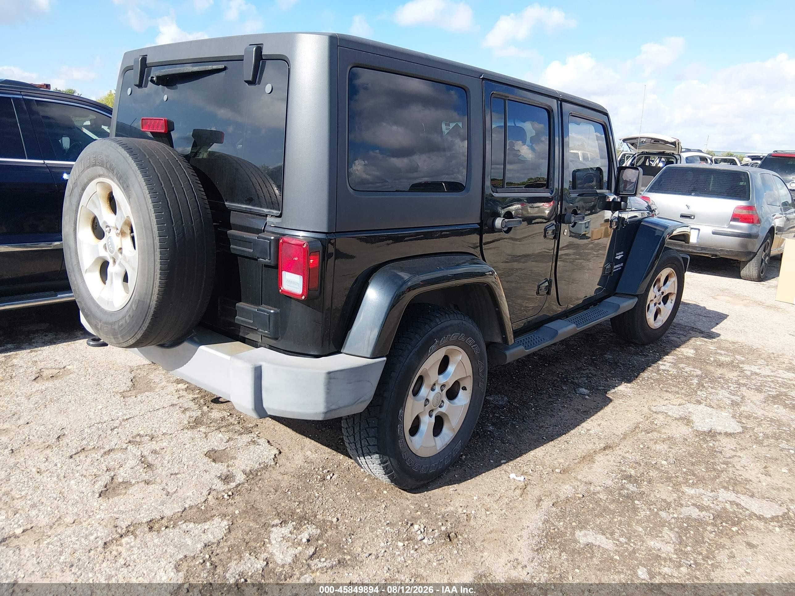 2013 Jeep Wrangler Unlimited Sahara Black vin: 1C4BJWEGXDL677169