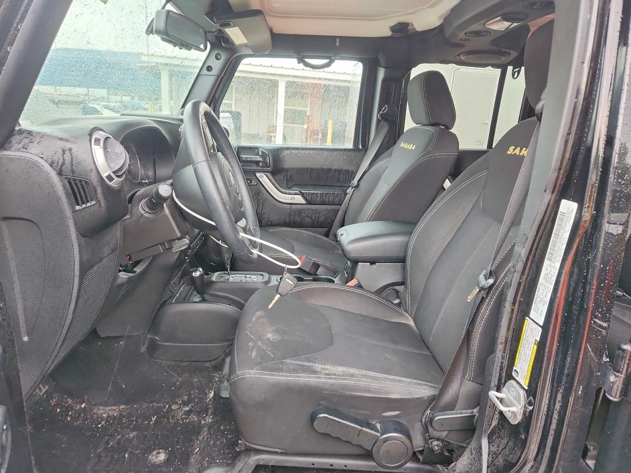 2014 Jeep Wrangler Unlimited Sahara Black vin: 1C4BJWEGXEL141467