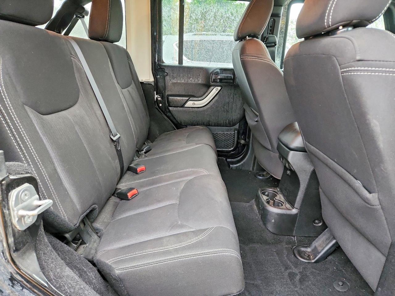 2014 Jeep Wrangler Unlimited Sahara Black vin: 1C4BJWEGXEL141467