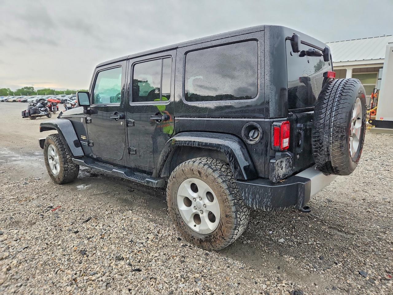 2014 Jeep Wrangler Unlimited Sahara Black vin: 1C4BJWEGXEL141467