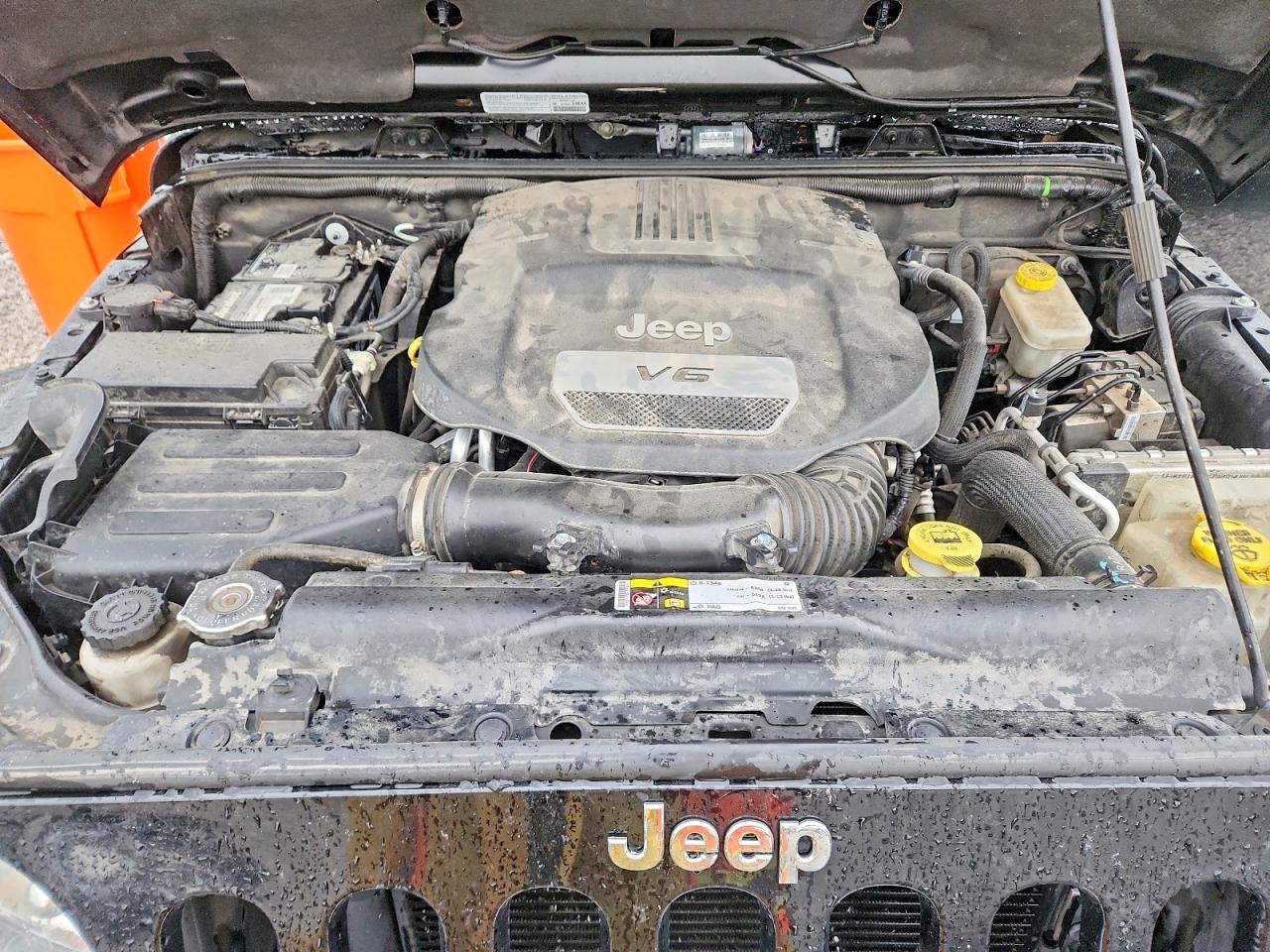 2014 Jeep Wrangler Unlimited Sahara Black vin: 1C4BJWEGXEL141467