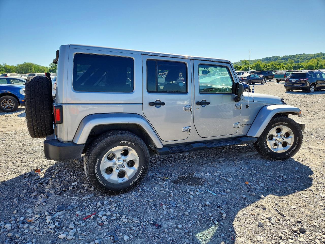 2014 Jeep Wrangler Unlimited Sahara Серебряный vin: 1C4BJWEGXEL173710